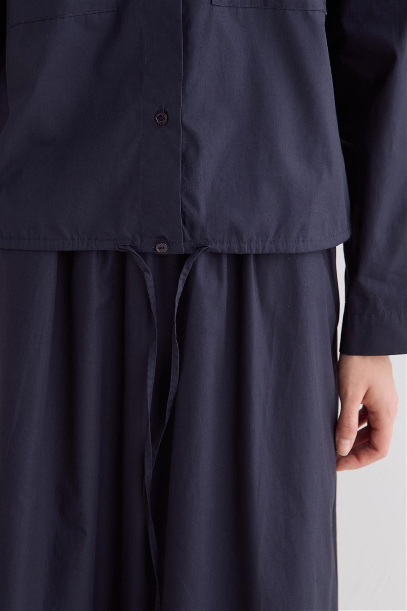 YERSE - Donkerblauwe Poplin blouse