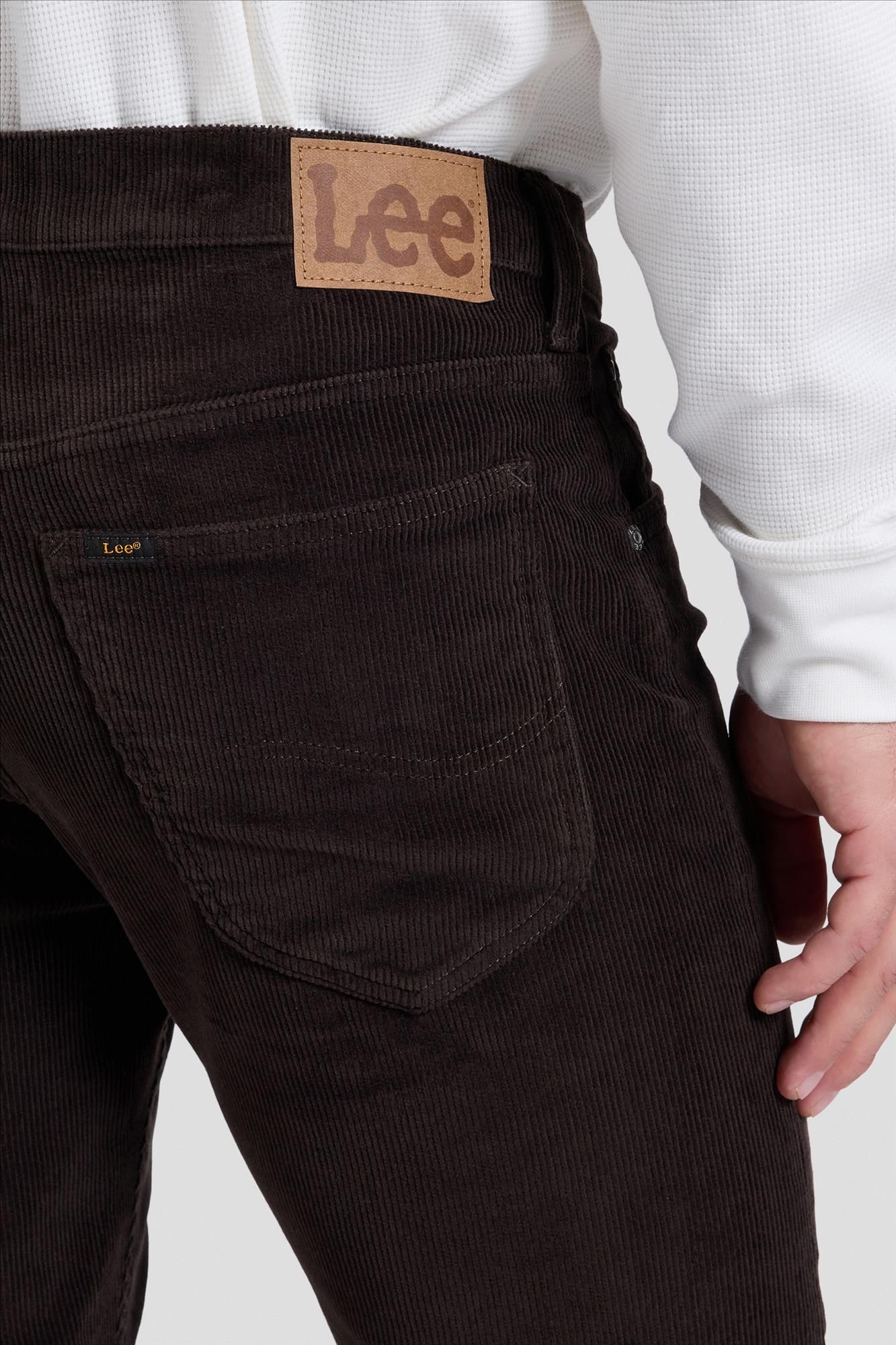 Lee - Donkerbruine Daren Cord straight broek