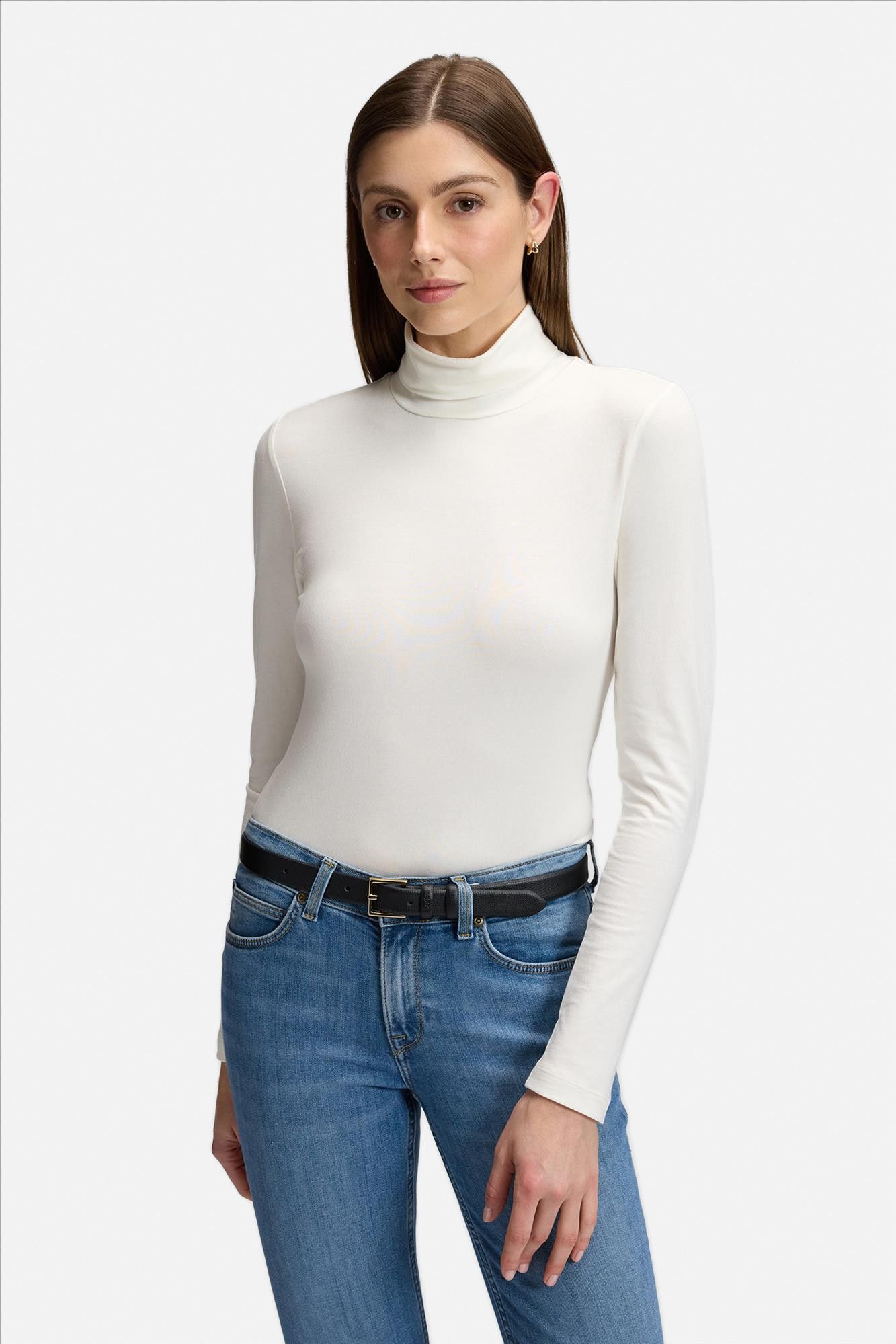 Lee - Ecru Turtleneck longsleeve