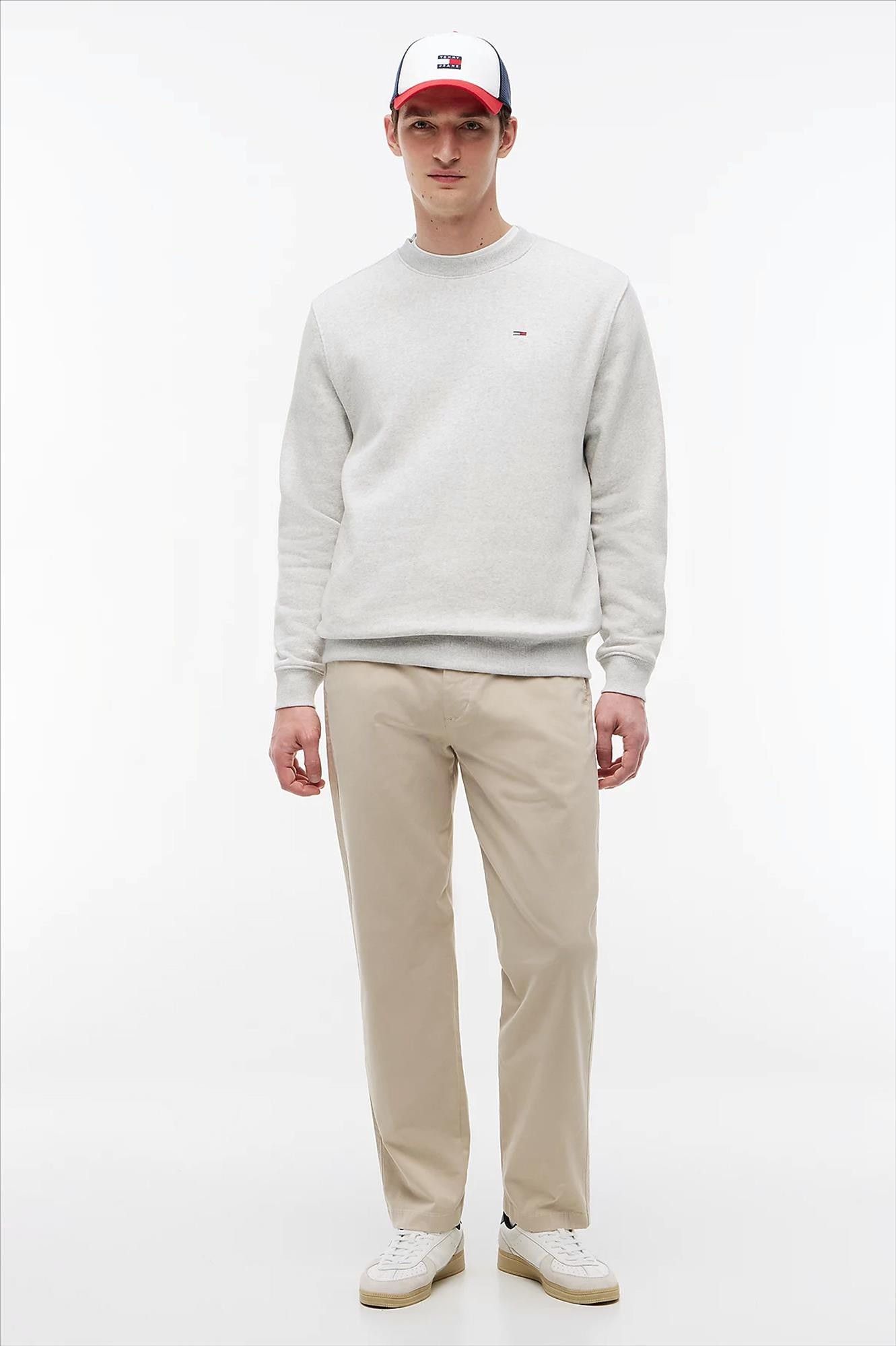 Tommy Jeans - Lichtgrijze Regular Flag sweater
