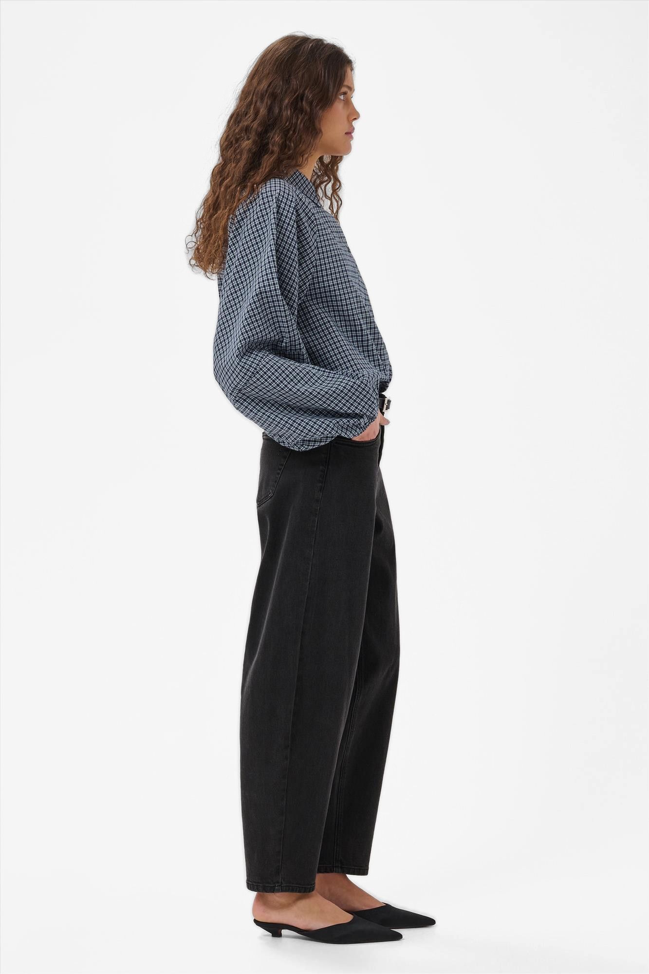 My Essential Wardrobe - Donkergrijze Baloo barrel jeans