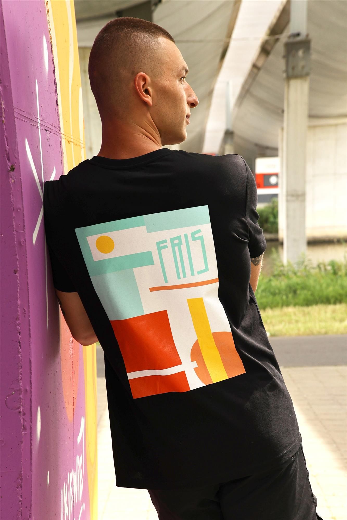 Brooklyn - Zwarte Fris T-shirt