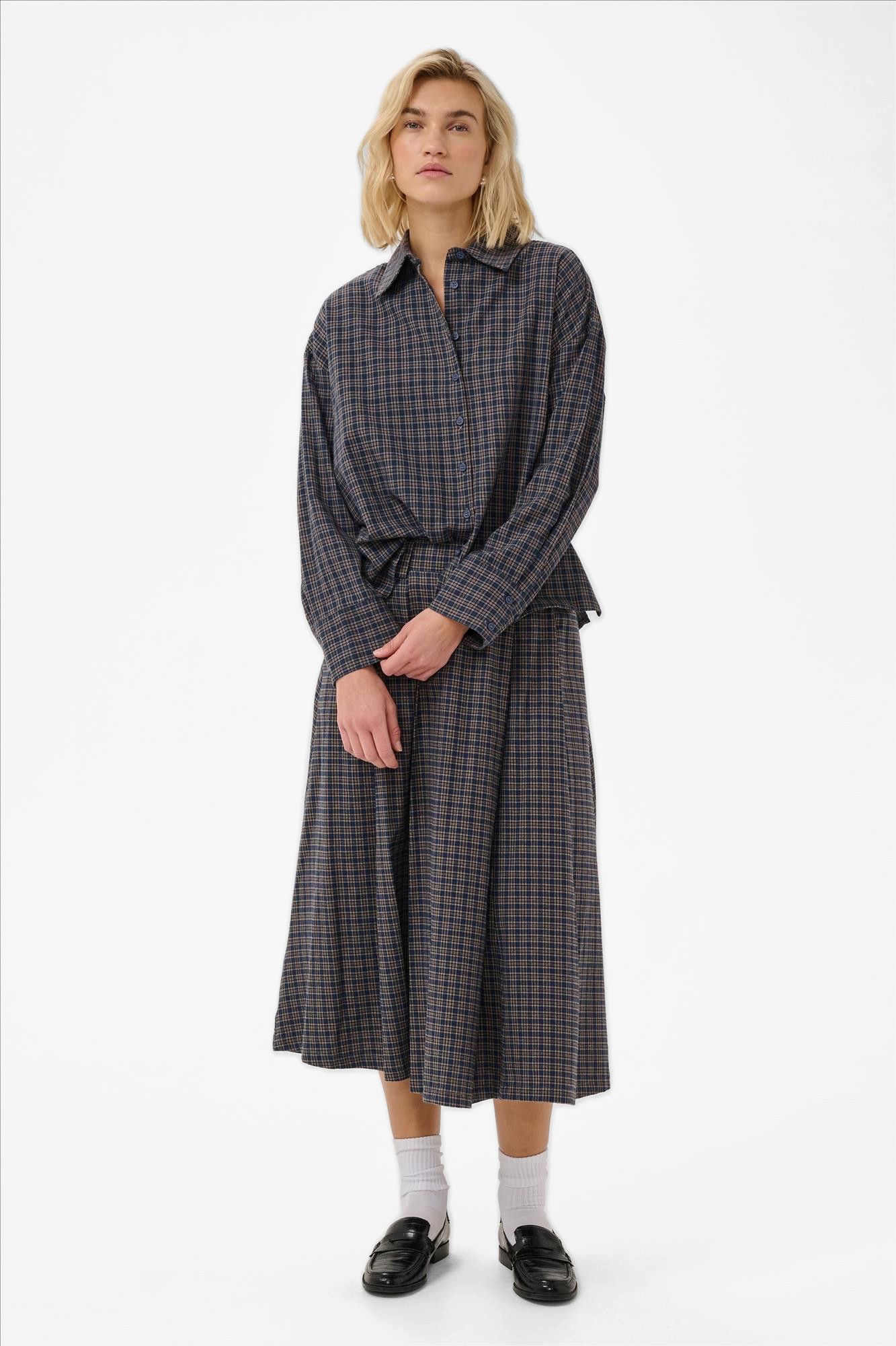 My Essential Wardrobe - Donkerblauwe Lennie Boxy Check blouse