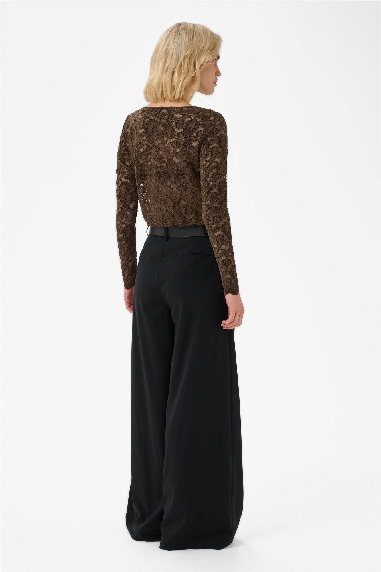 My Essential Wardrobe - Donkerbruine Salvi Lace longsleeve