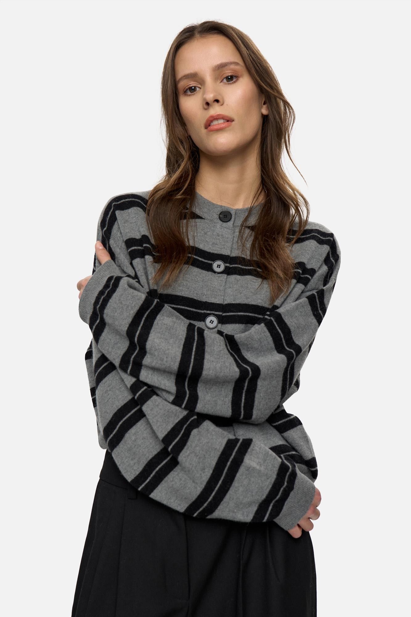 Minimum - Grijs-Zwart Gestreepte Assiana cardigan