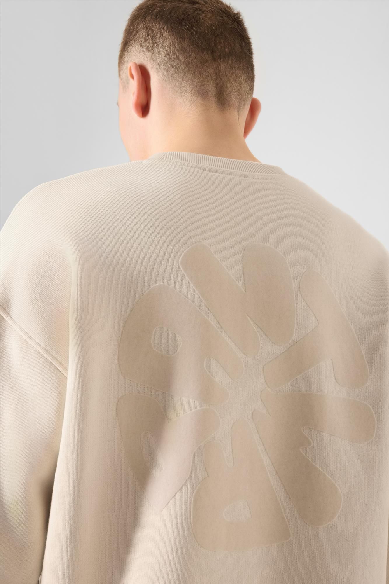 Antwrp - Ecru Backprint sweater