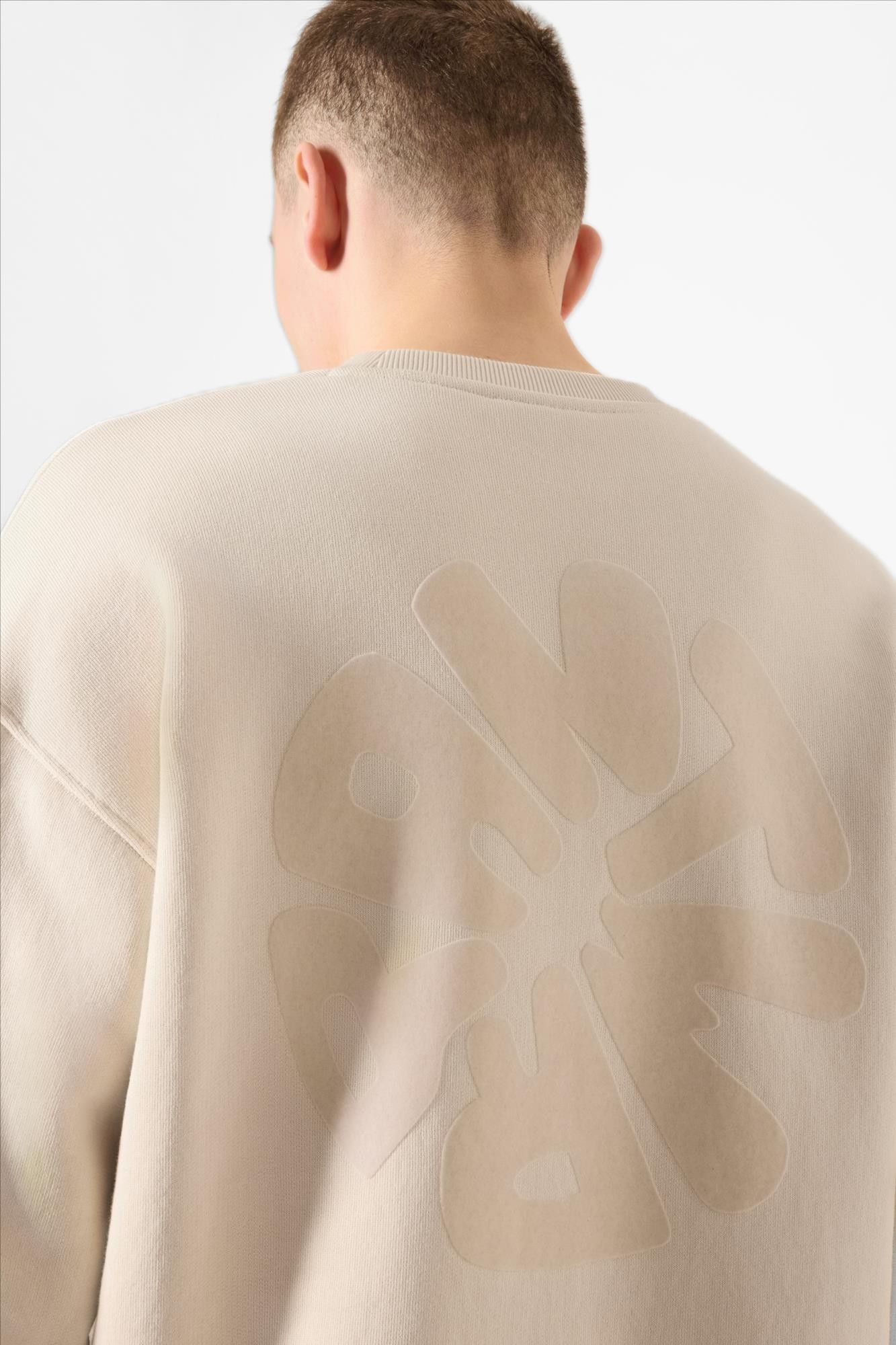Antwrp - Ecru Backprint sweater
