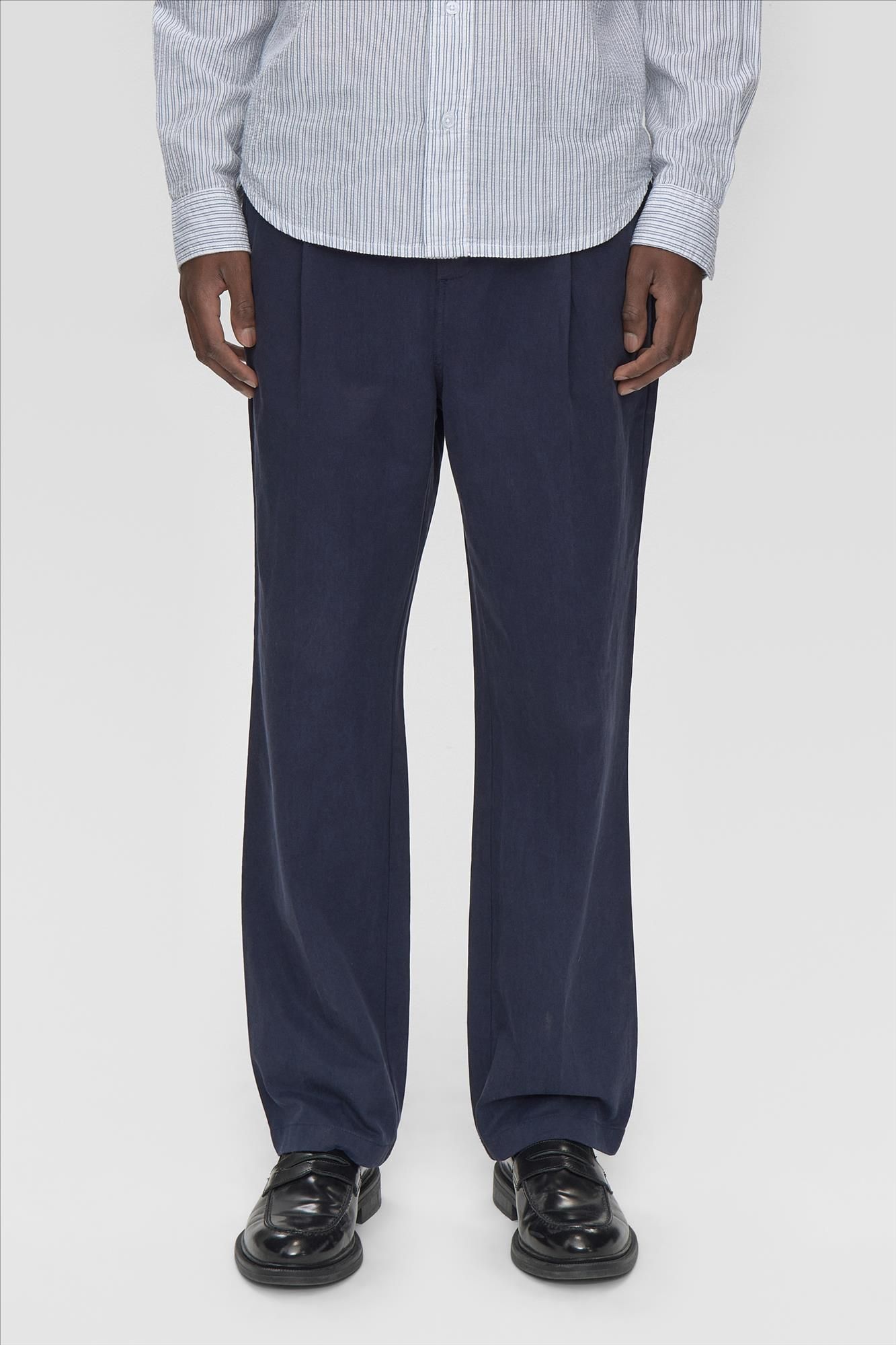 Minimum - Donkerblauwe Tucker relaxed broek