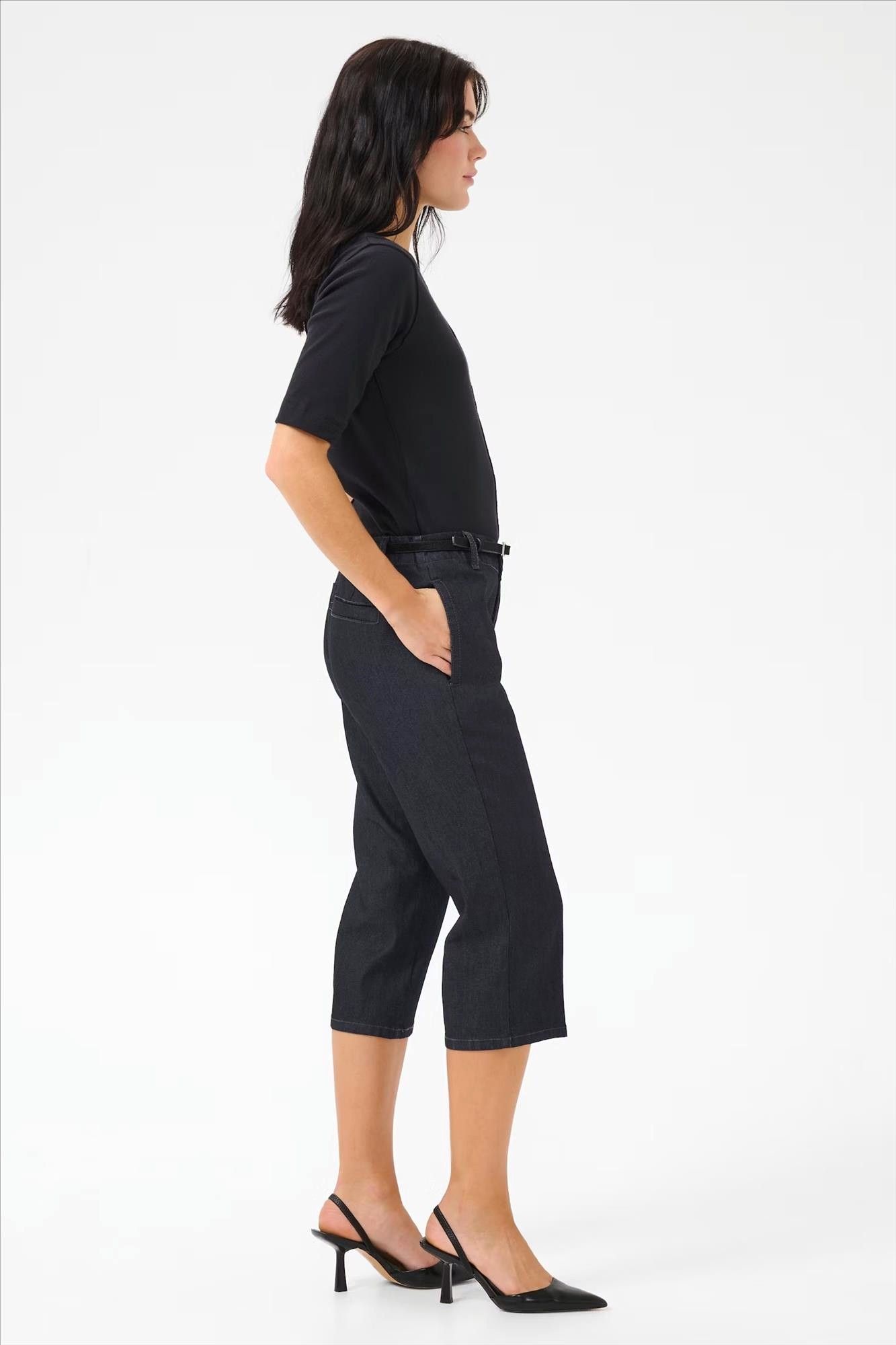 My Essential Wardrobe - Donkerblauwe Tenna jeans