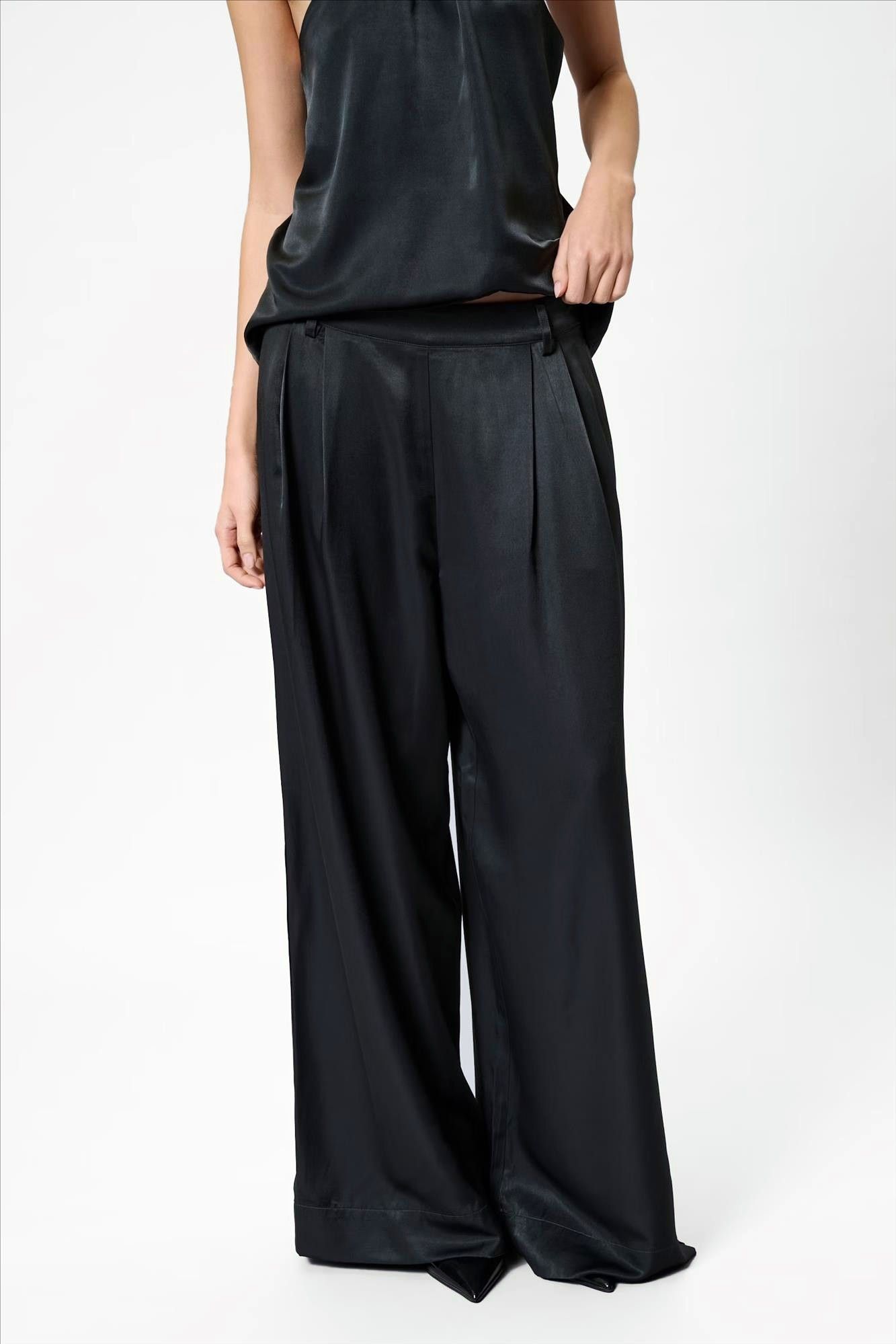 My Essential Wardrobe - Donkergrijze Estelle wide broek