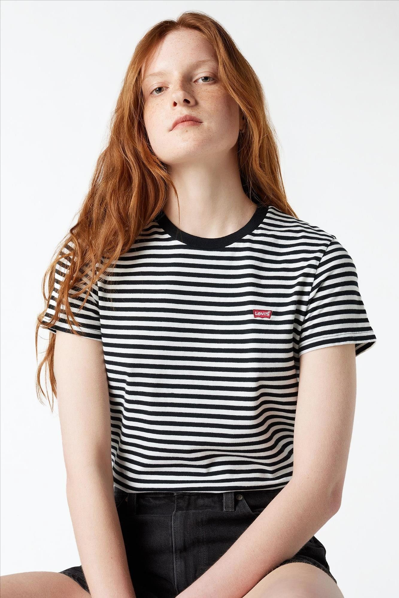 Levi's - Zwart-wit gestreepte T-shirt