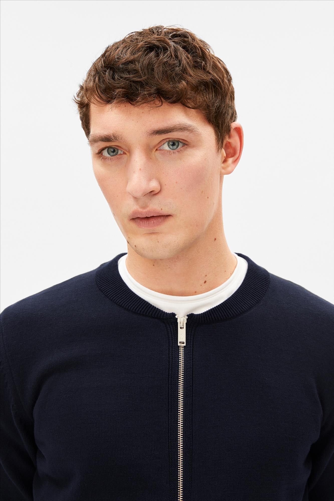 Armed Angels - Donkerblauwe Agaamon jacket trui