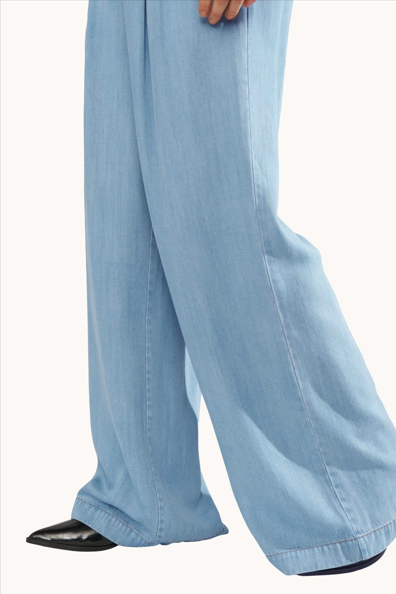 Nümph - Lichtblauwe Elida jeans