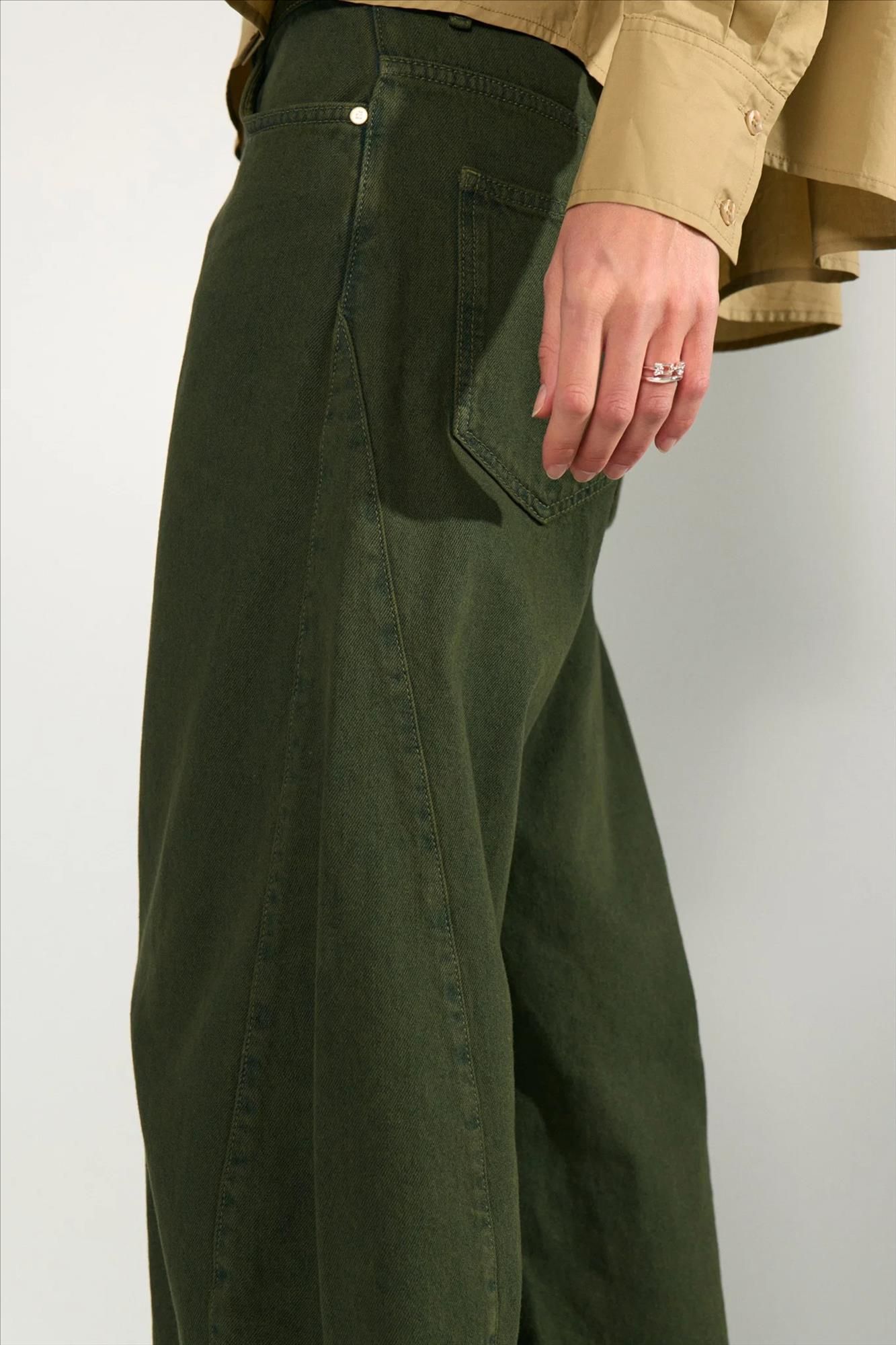 Nümph - Donkergroene Amsterdam barrel jeans