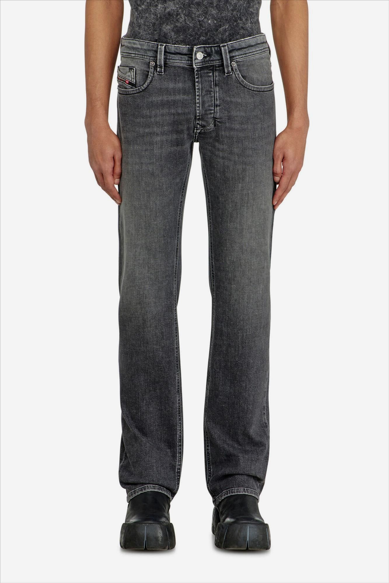 Diesel - Donkergrijze 1985 Larkee straight jeans