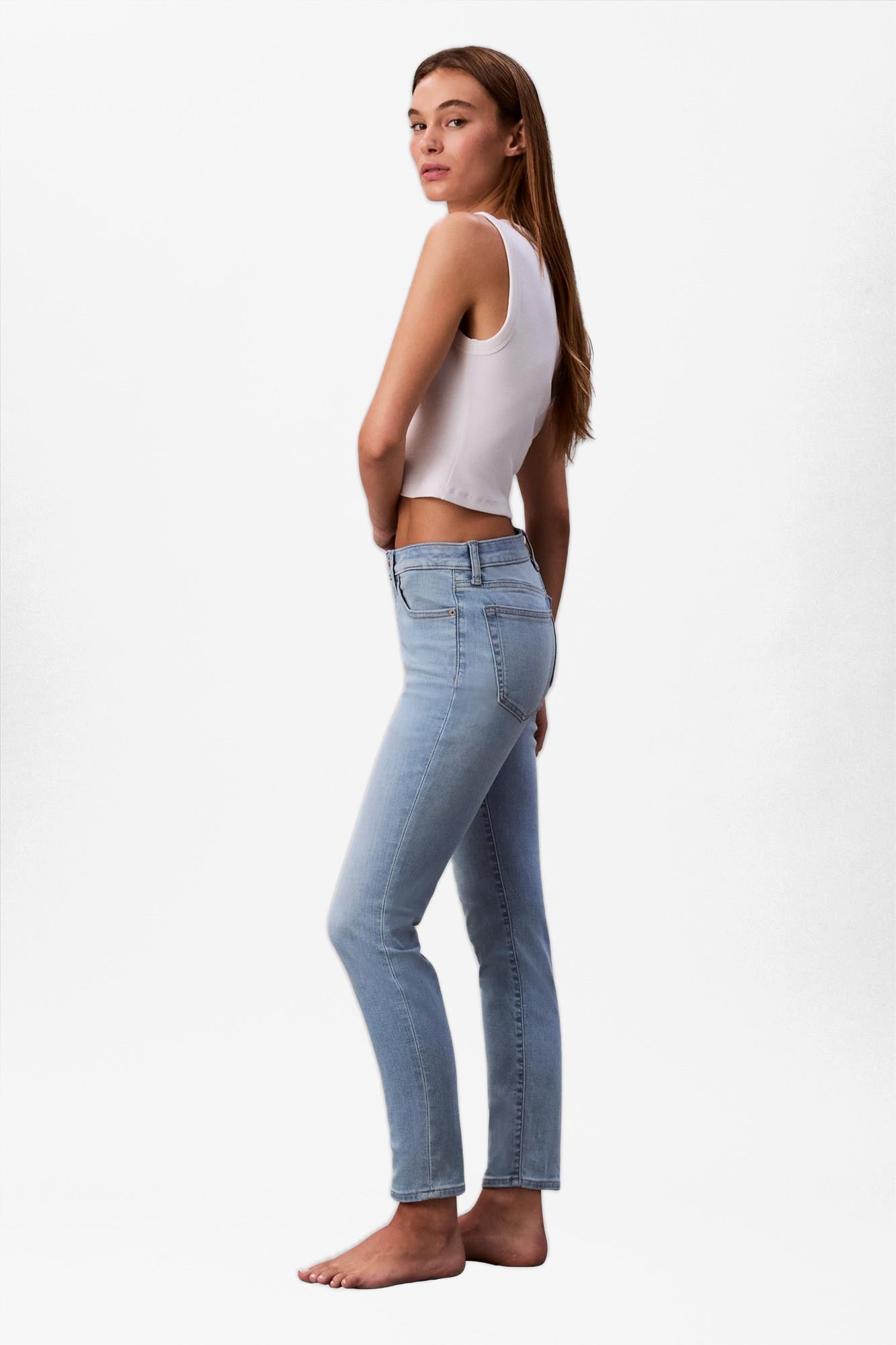 Calvin Klein Jeans - Lichtblauwe Mid Rise skinny jeans