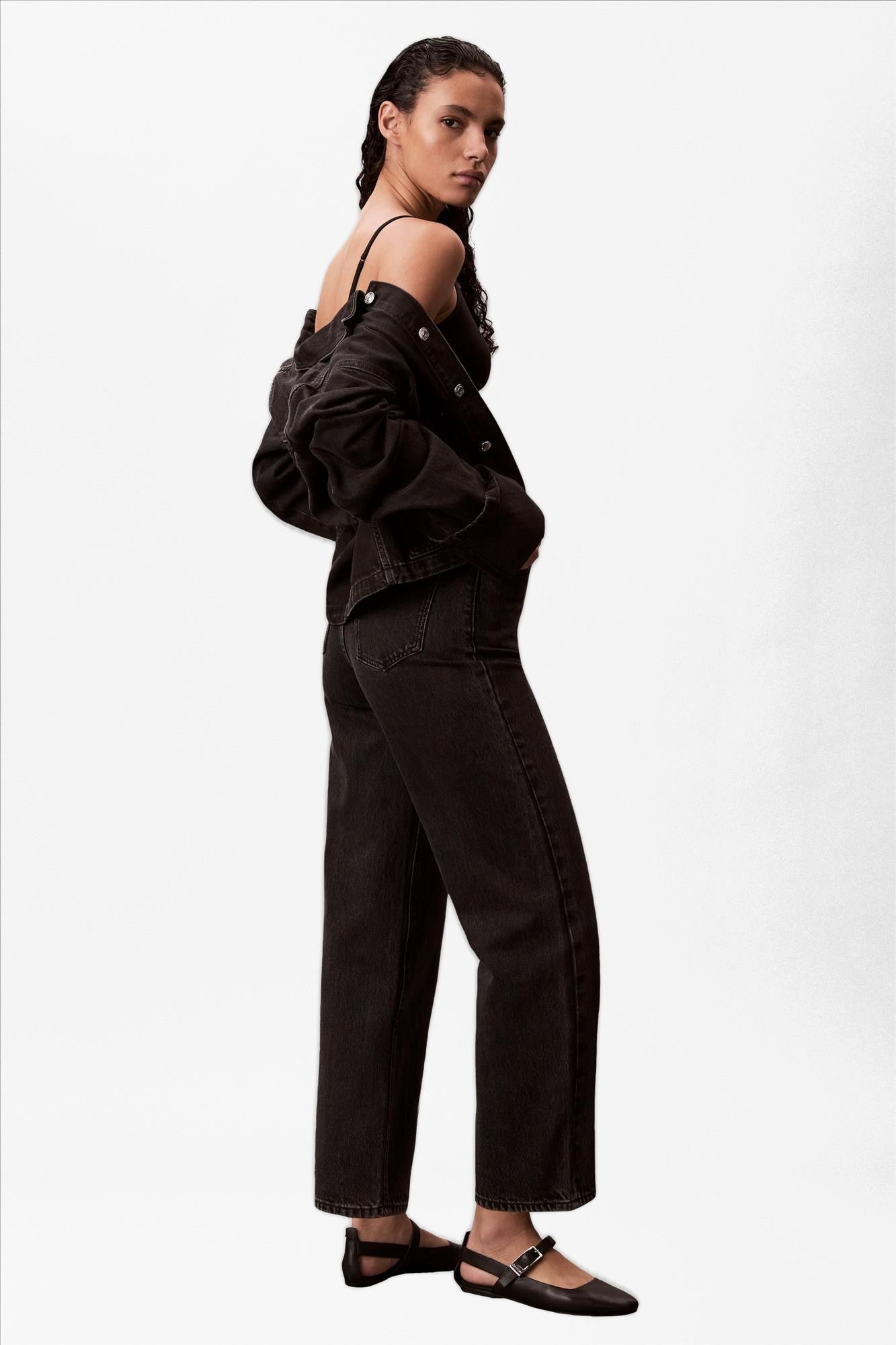 Calvin Klein Jeans - Donkergrijze Essential barrel jeans