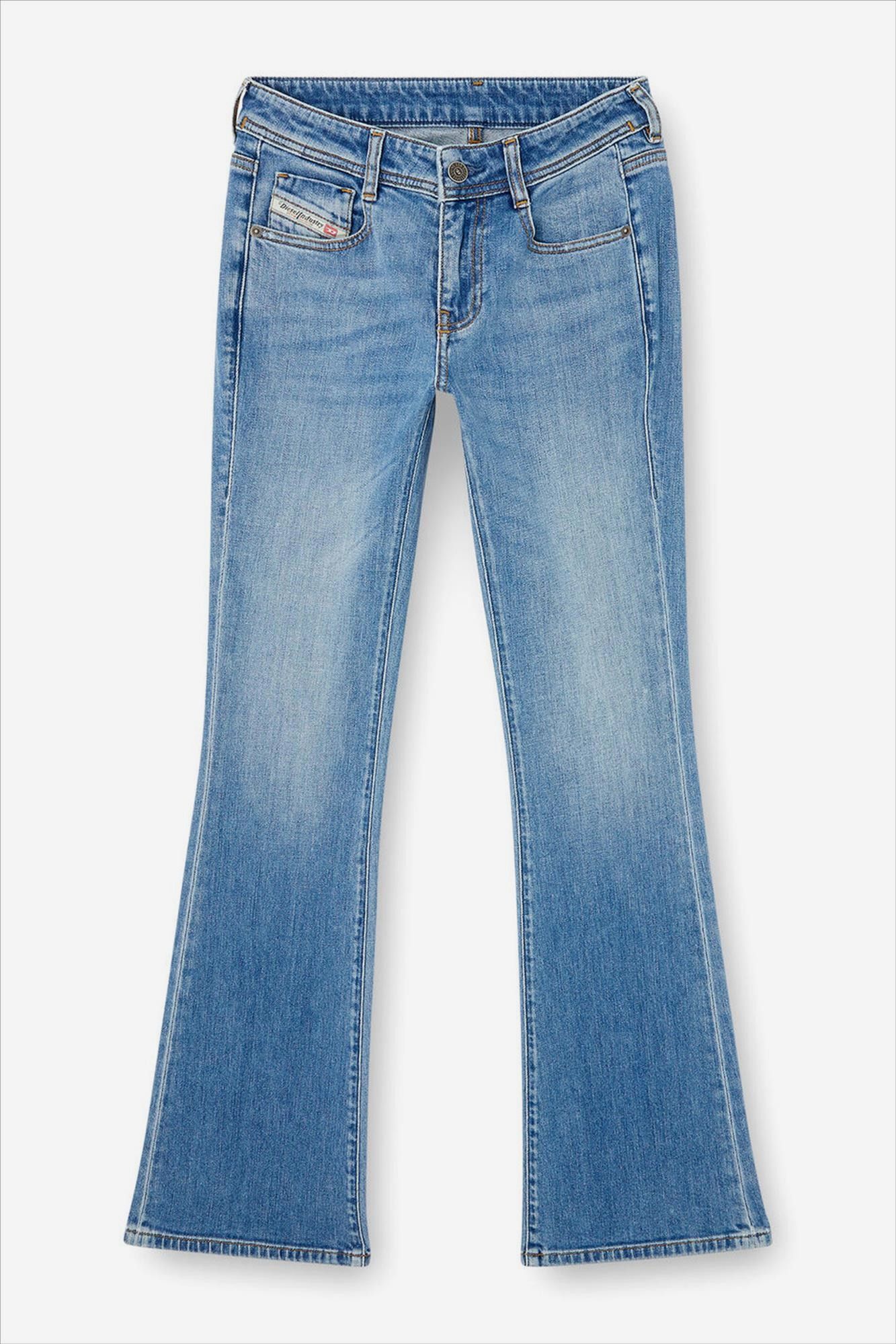 Diesel - Blauwe 1969 D-Ebbey bootcut jeans