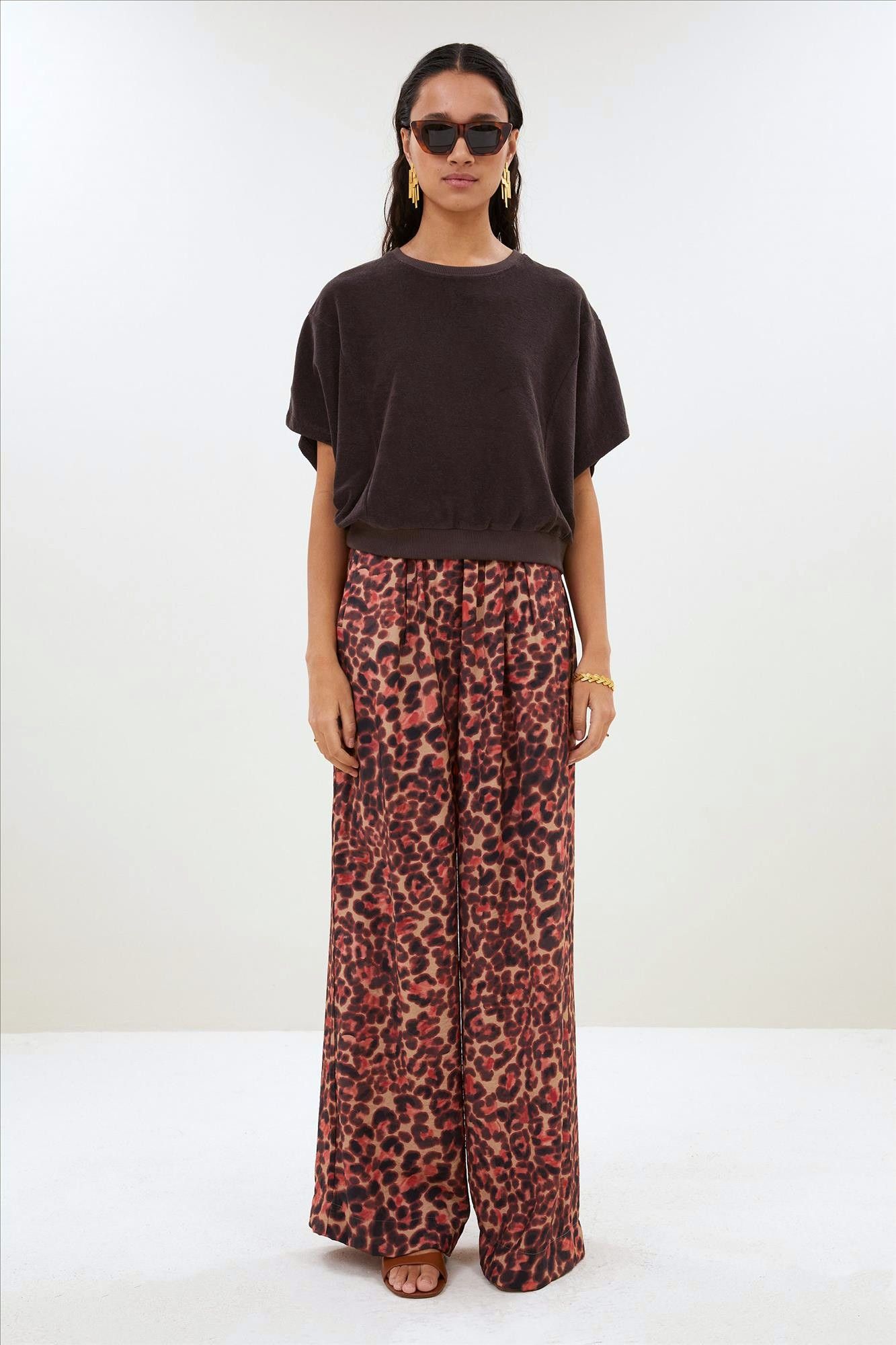 BY BAR - Donkerbruine Nuki Slub T-shirt