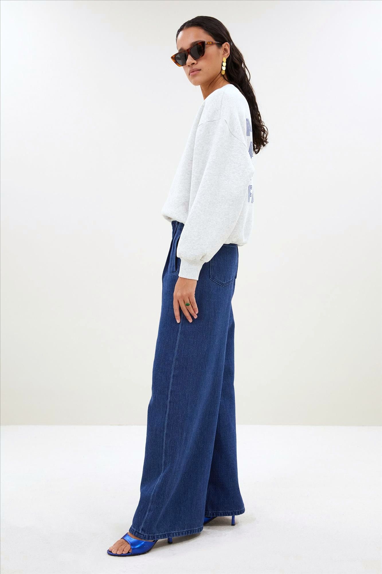 BY BAR - Grijze Lili Amor sweater