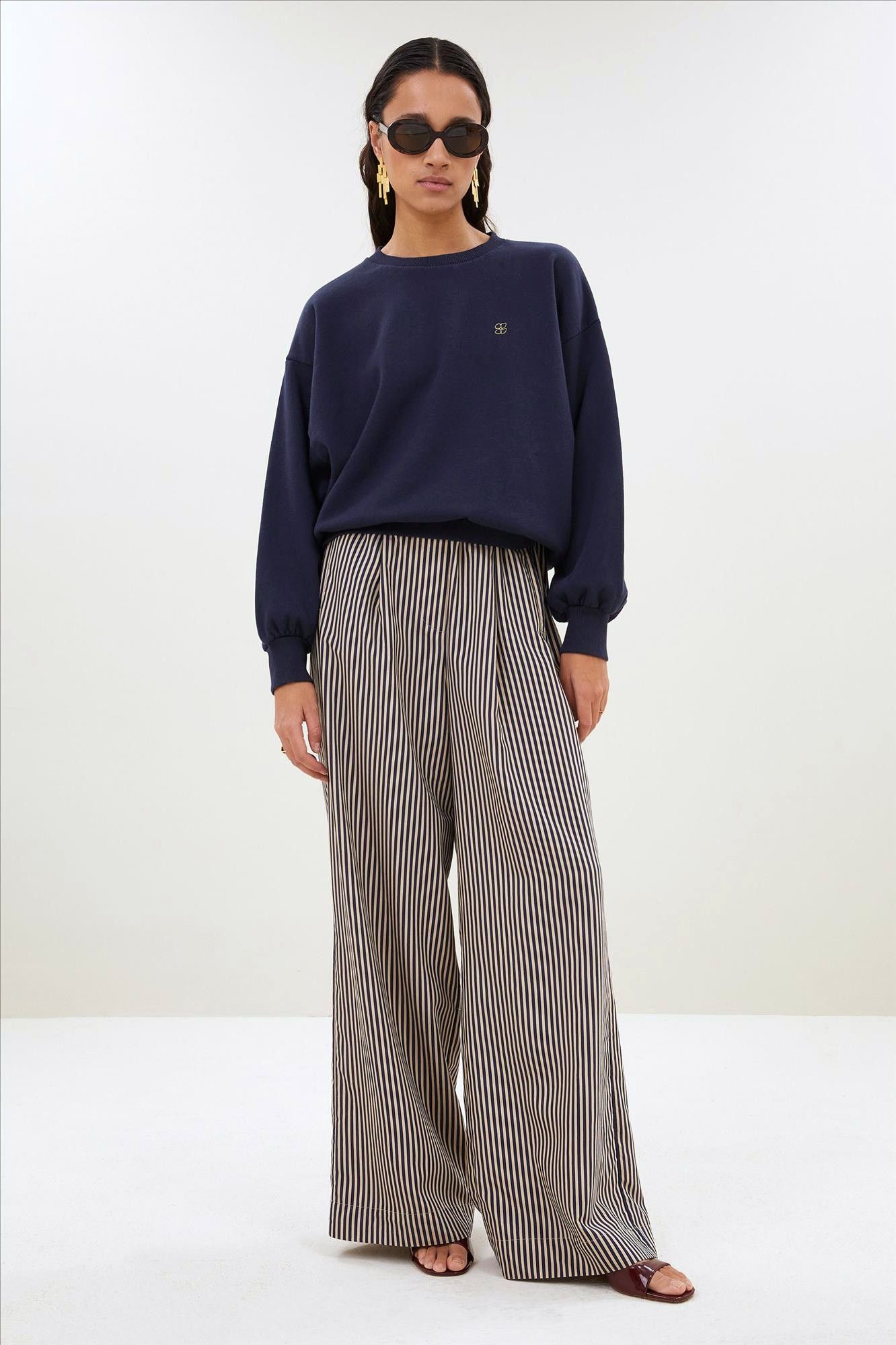 BY BAR - Donkerblauwe Lili Coast sweater