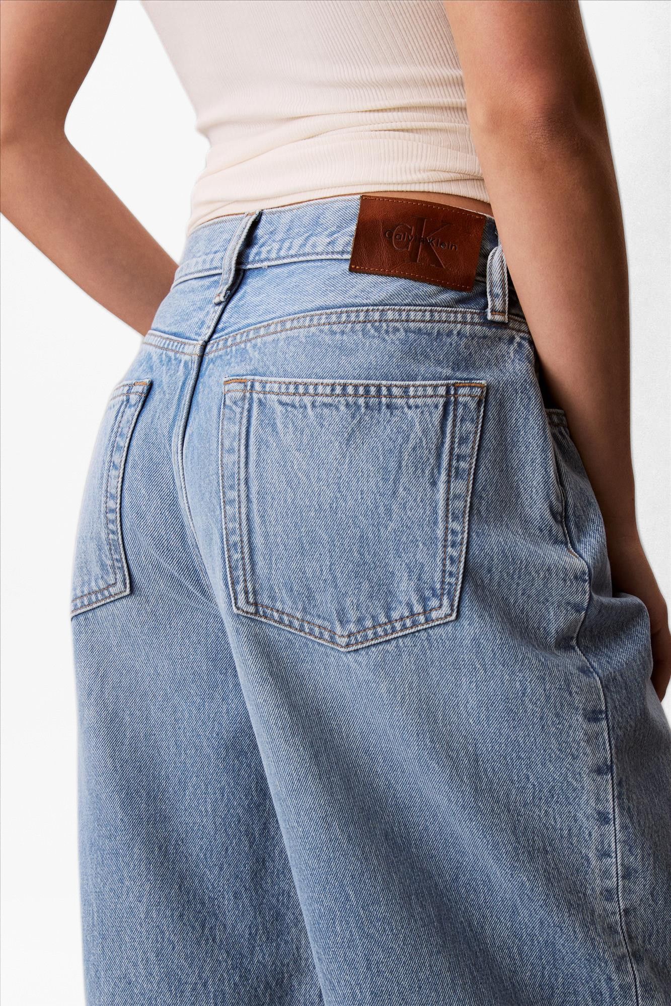 Calvin Klein Jeans - Blauwe Relaxed Barrel jeans