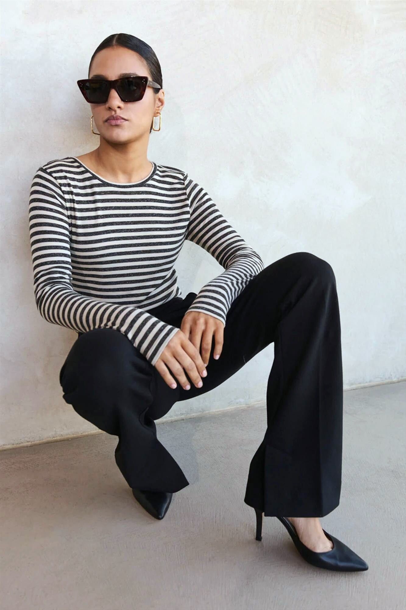 BY BAR - Ecru-Donkergrijze Basic Stripe longsleeve