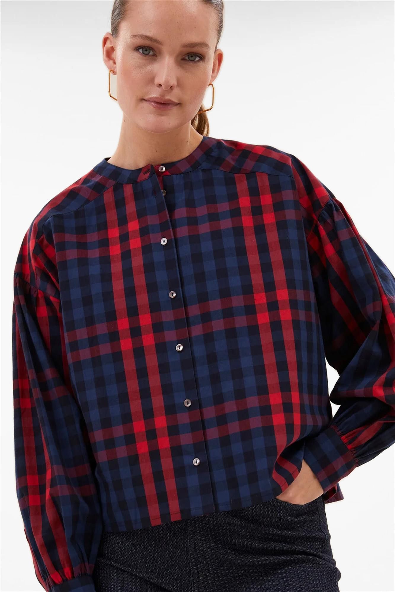 BY BAR - Donkerblauw-Rode Ella Check blouse