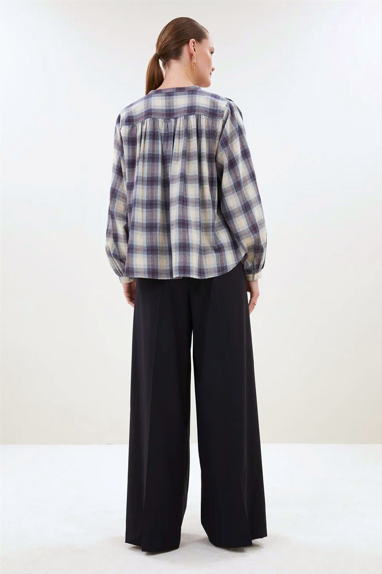 BY BAR - Ecru-Blauwe Nyka Tokyo blouse