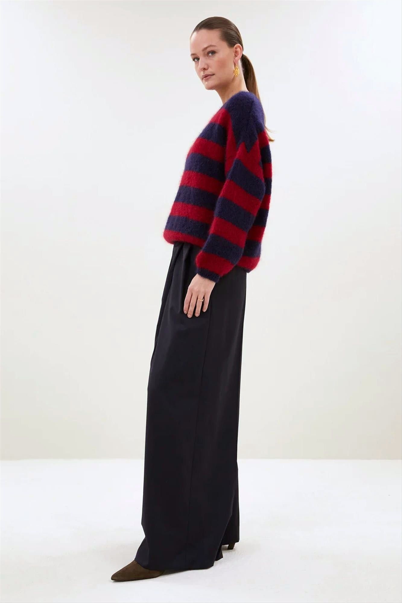 BY BAR - Donkerblauw-Rode Gigi Stripe trui