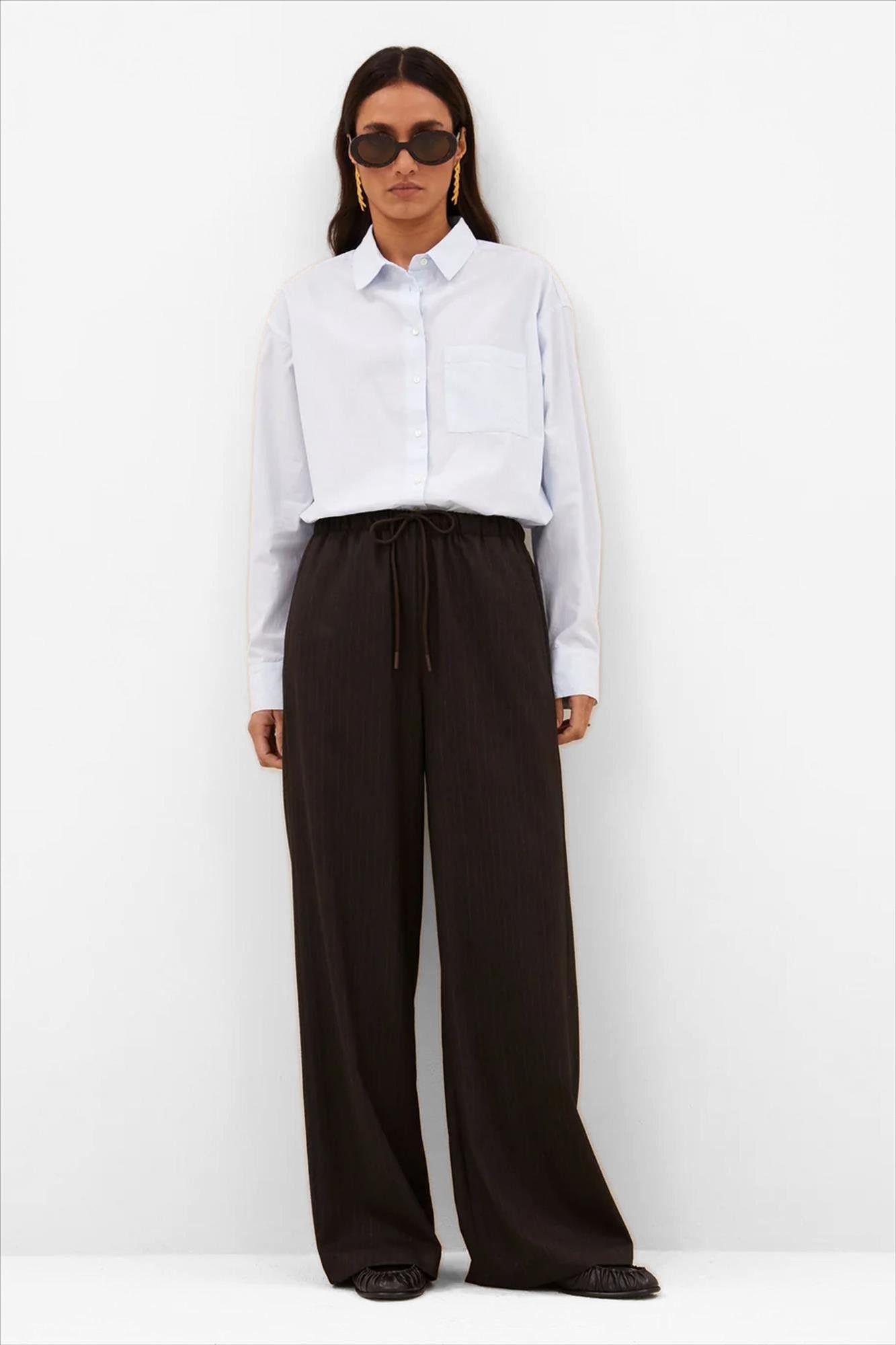 BY BAR - Donkerbruine Pelle Pinstripe broek