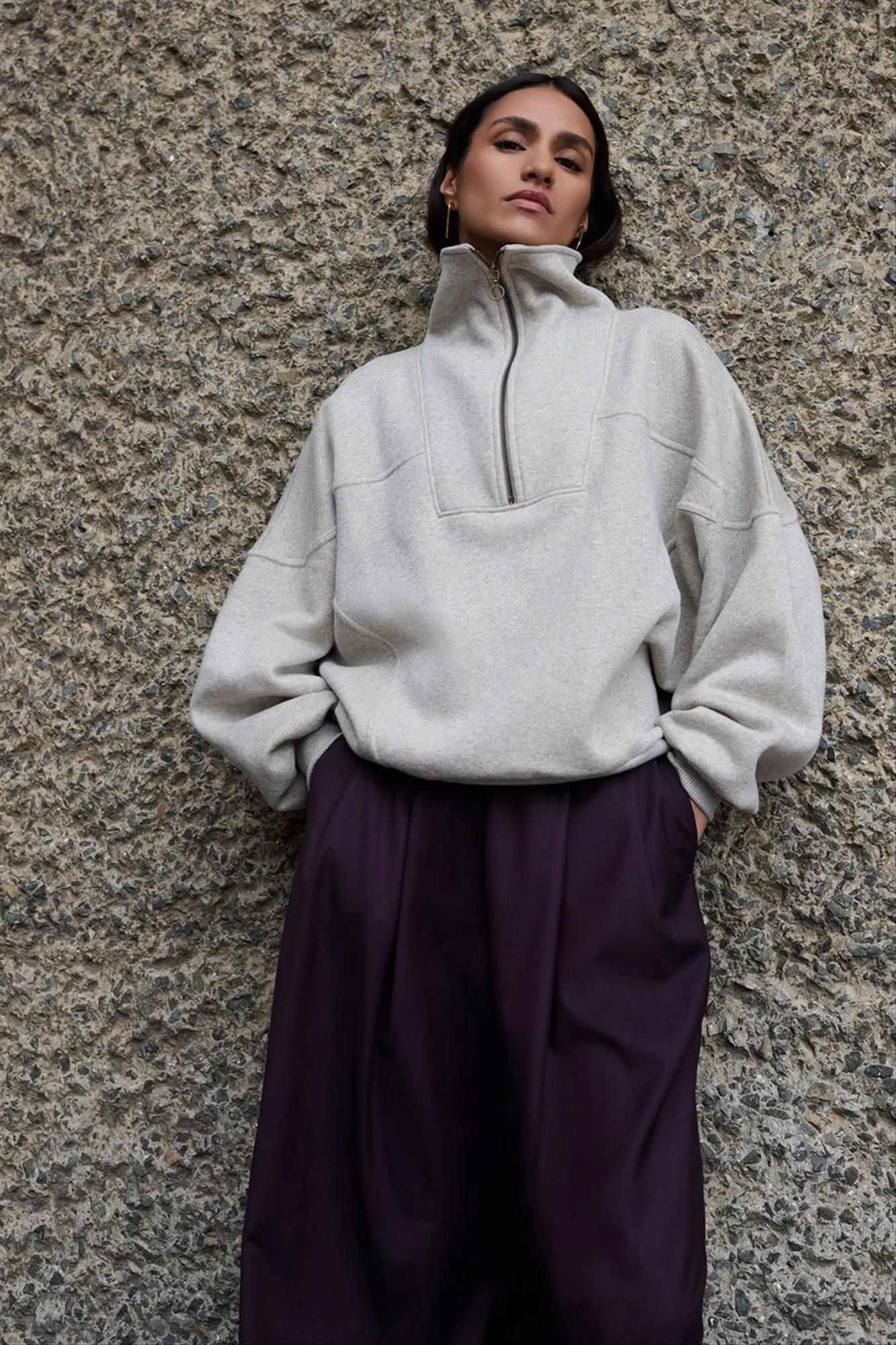 BY BAR - Beige-Gouden Roos Sparkle sweater