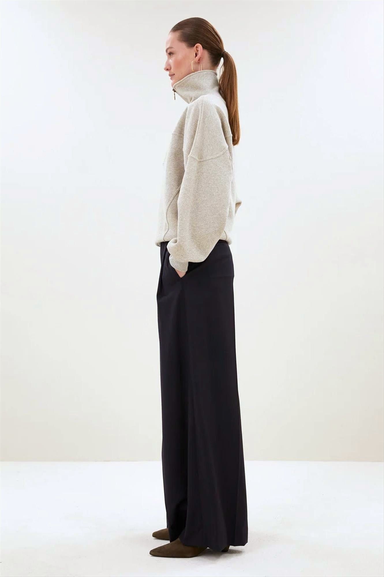 BY BAR - Beige-Gouden Roos Sparkle sweater