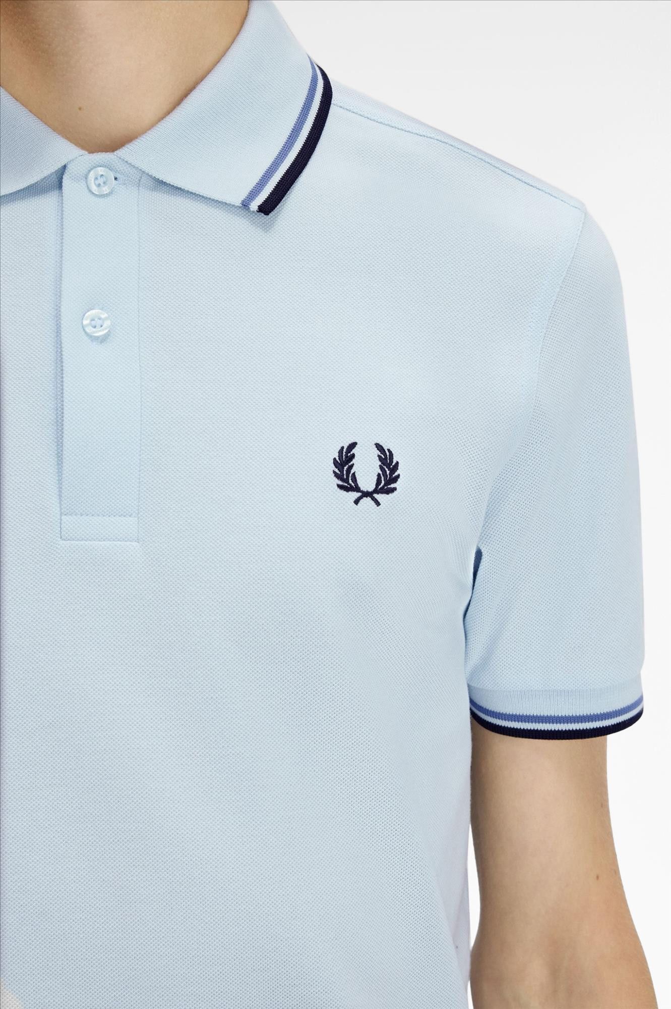 Fred Perry - Lichtblauwe Twin Tipped polo