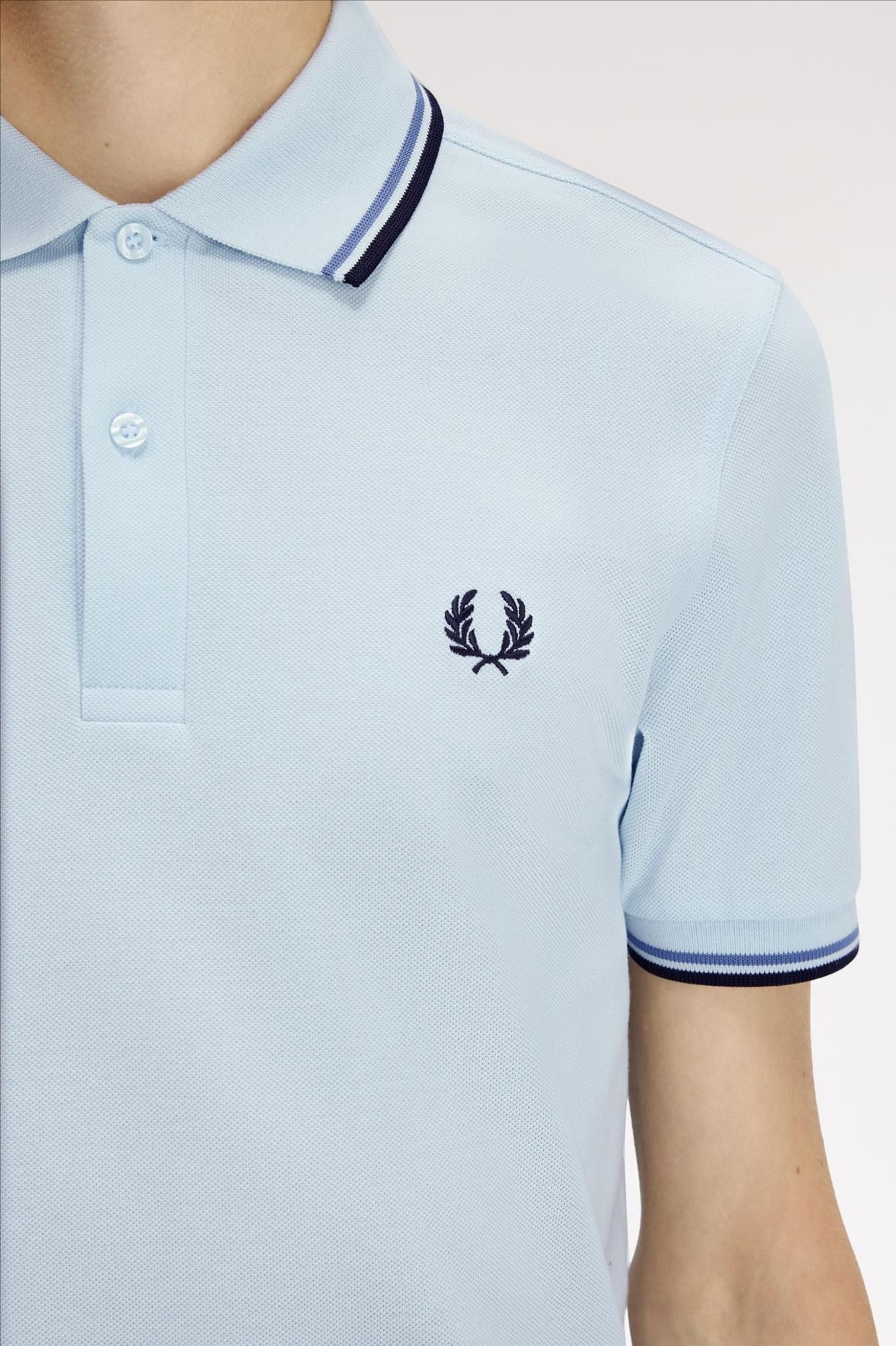 Fred Perry - Lichtblauwe Twin Tipped polo