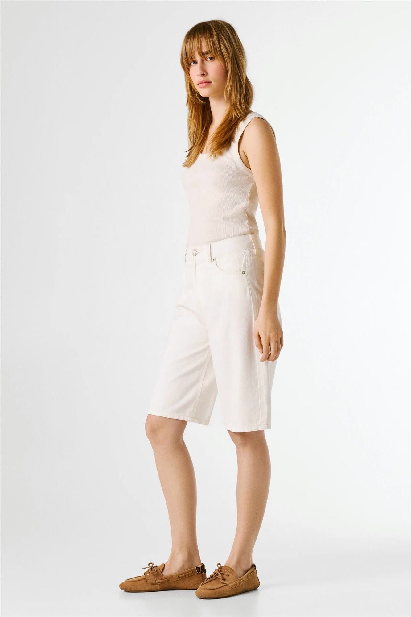 Pepe Jeans London - Ecru Lexa relaxed bermuda short