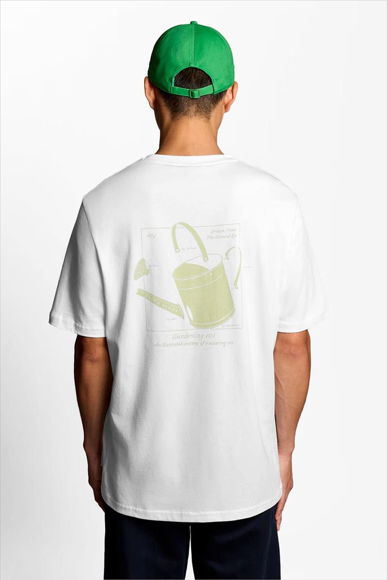 Lyle & Scott - Witte Watering Can Graphic T-shirt