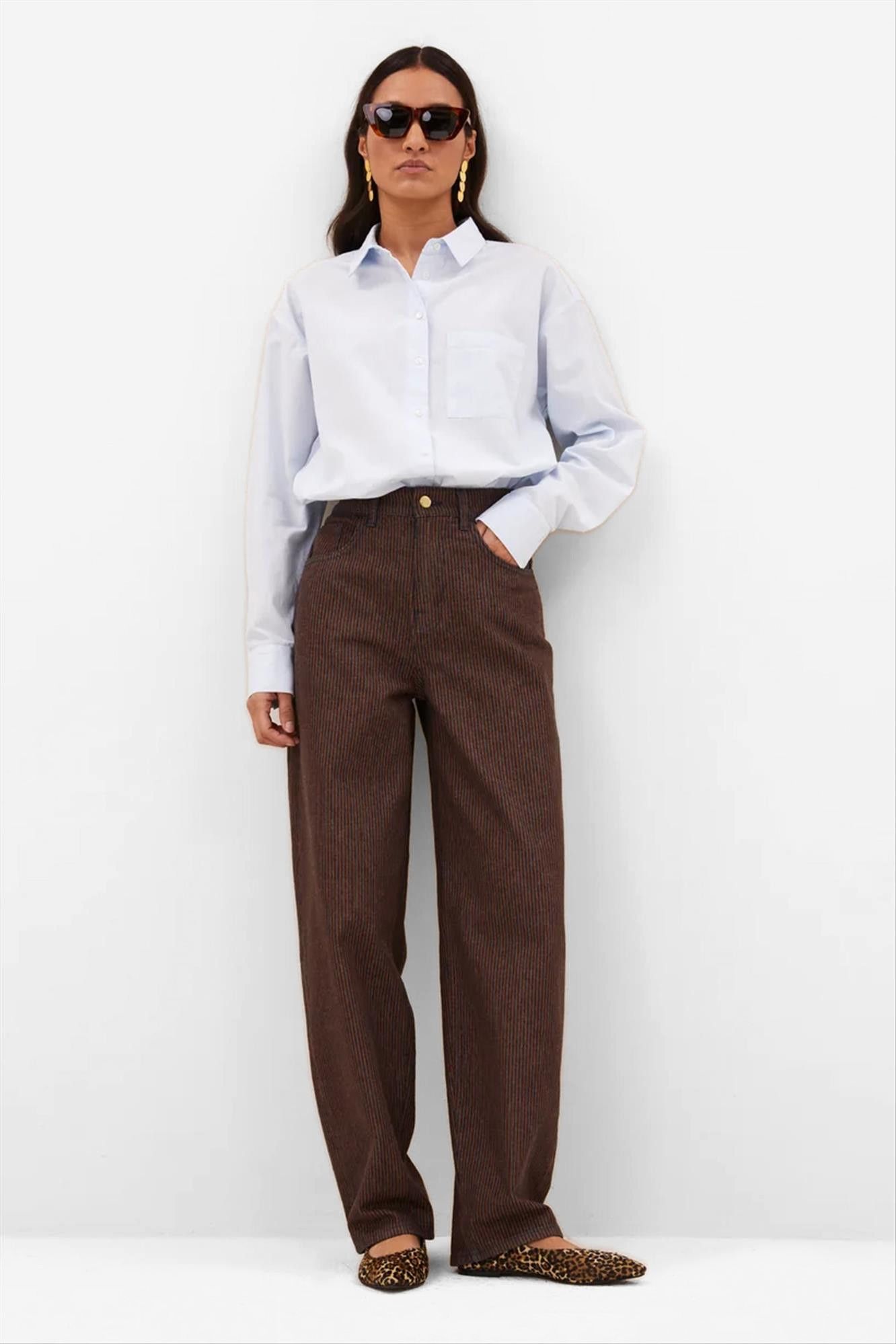 BY BAR - Donkerblauw-Bruine Lew Stripe jeans
