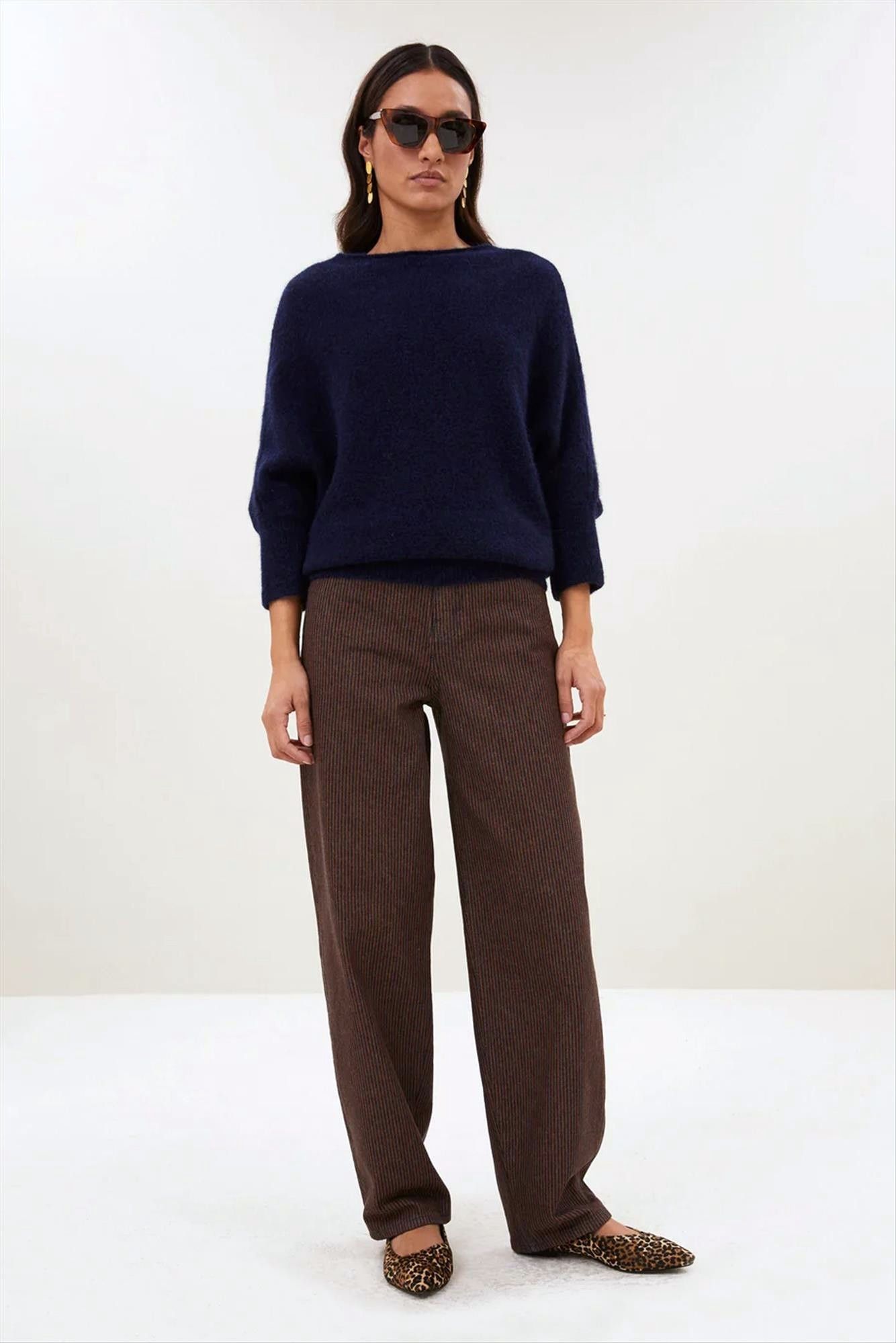 BY BAR - Donkerblauw-Bruine Lew Stripe jeans