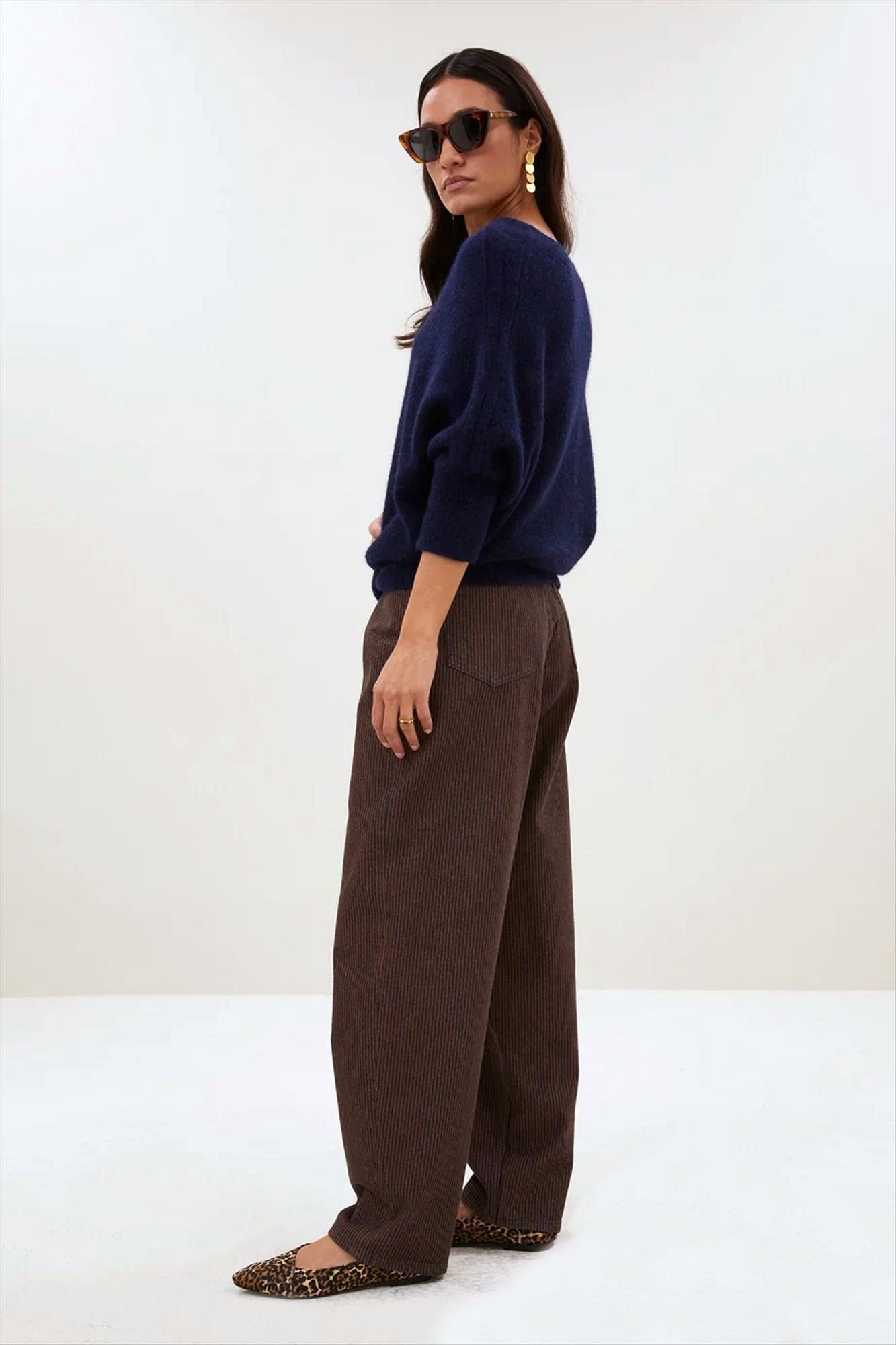 BY BAR - Donkerblauw-Bruine Lew Stripe jeans