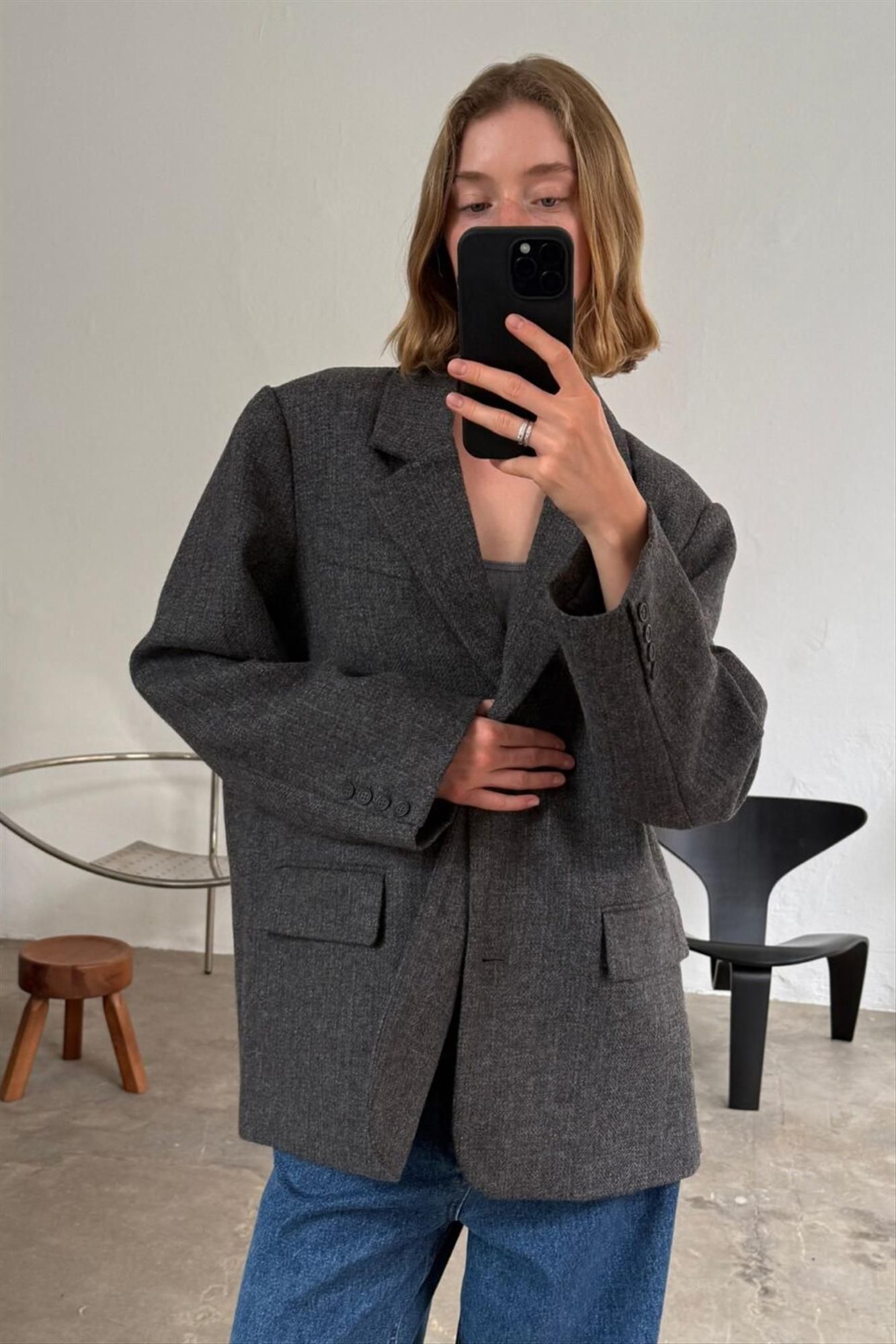 Boii Studios - Donkergrijze Solvej Wool blazer