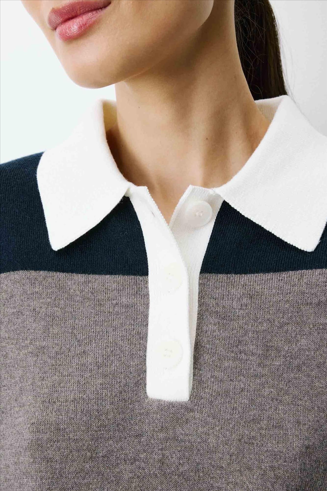 Grace & Mila - Beige-Donkerblauwe Astre polotrui