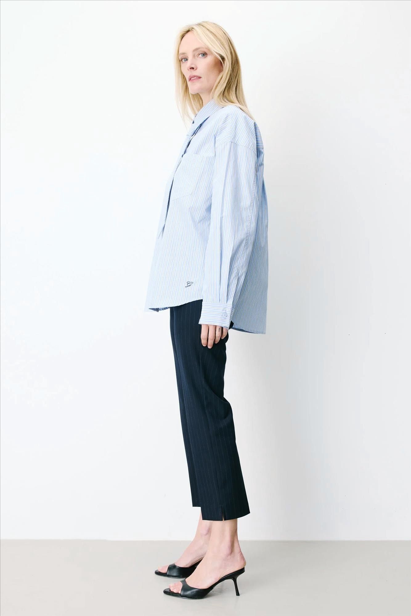 Grace & Mila - Lichtblauwe Ciel Athena blouse