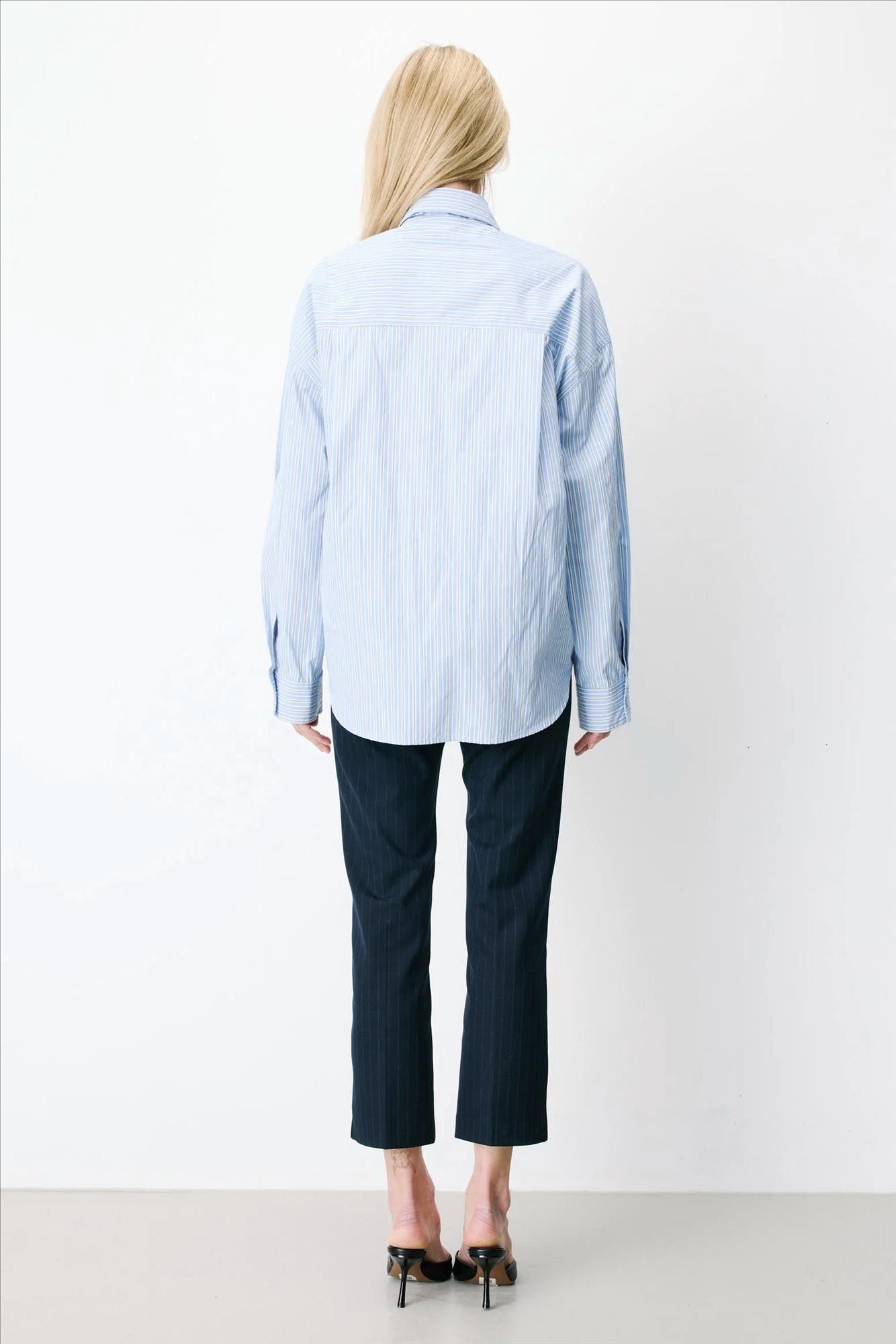 Grace & Mila - Lichtblauwe Ciel Athena blouse