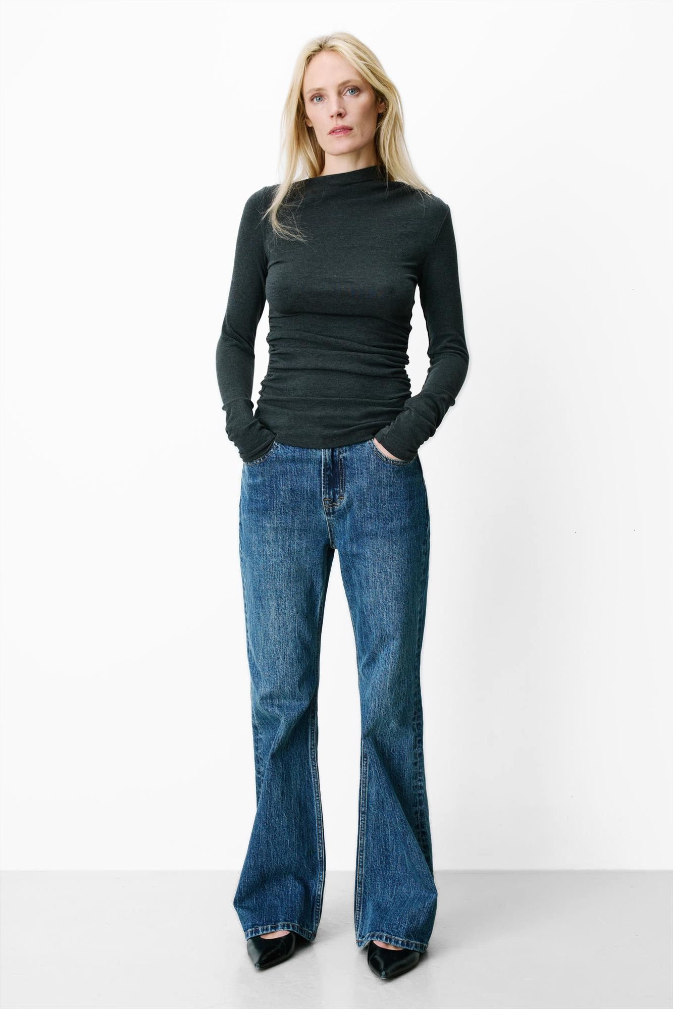 Grace & Mila - Donkergrijze Aurygny longsleeve