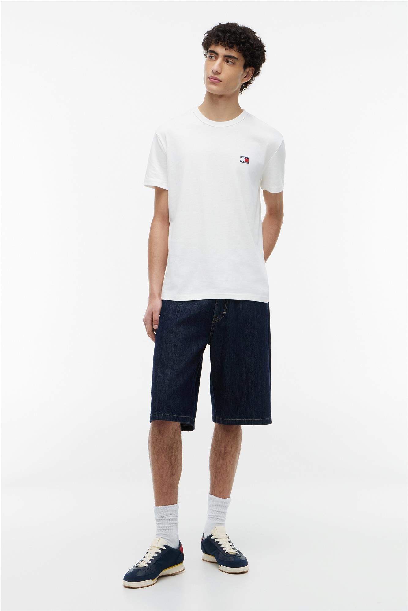 Tommy Jeans - Ecru Logo Badge T-shirt