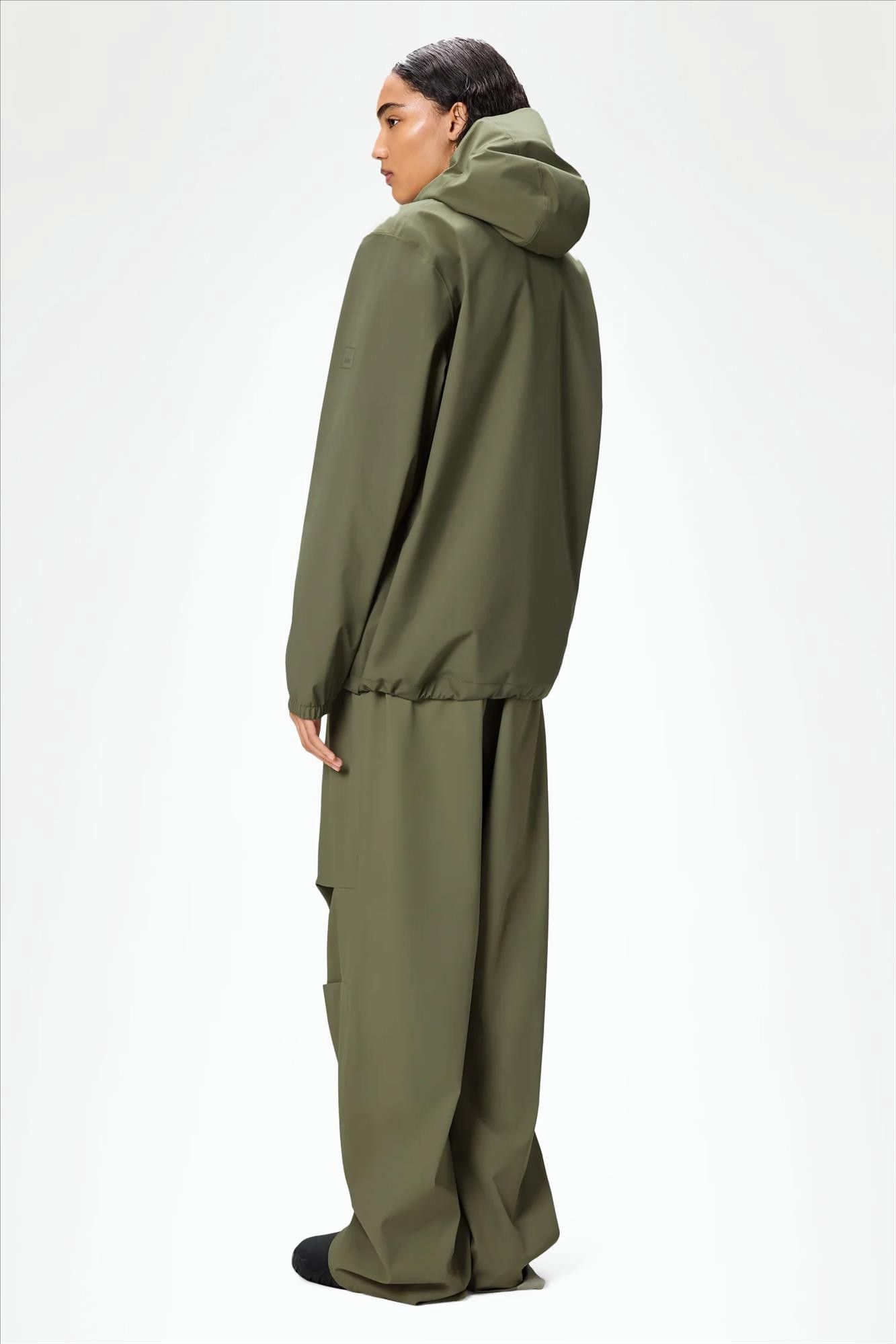 RAINS - Olijfgroene Suva Hardshell Pocket jas