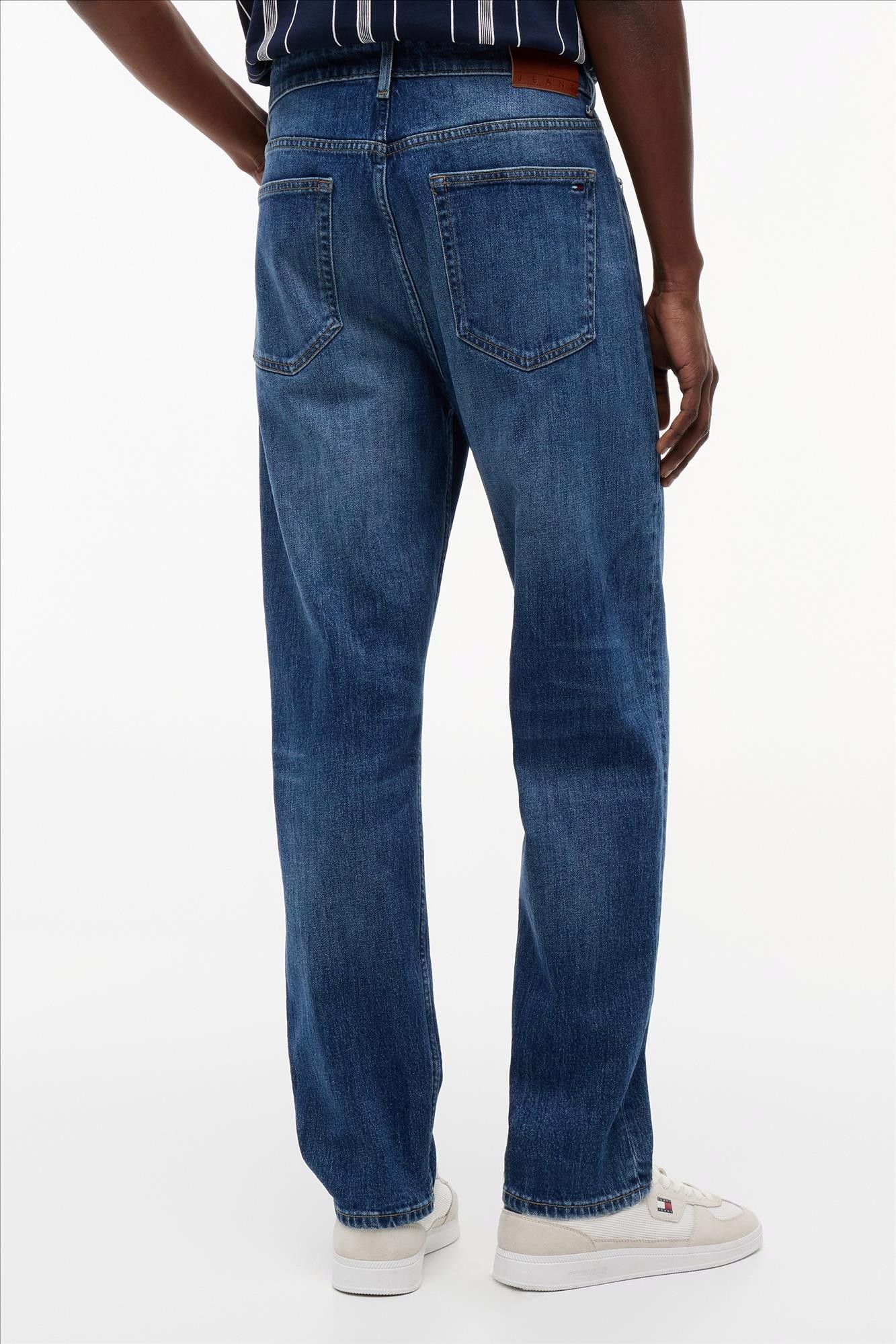 Tommy Jeans - Middenblauwe Sonny regular tapered jeans