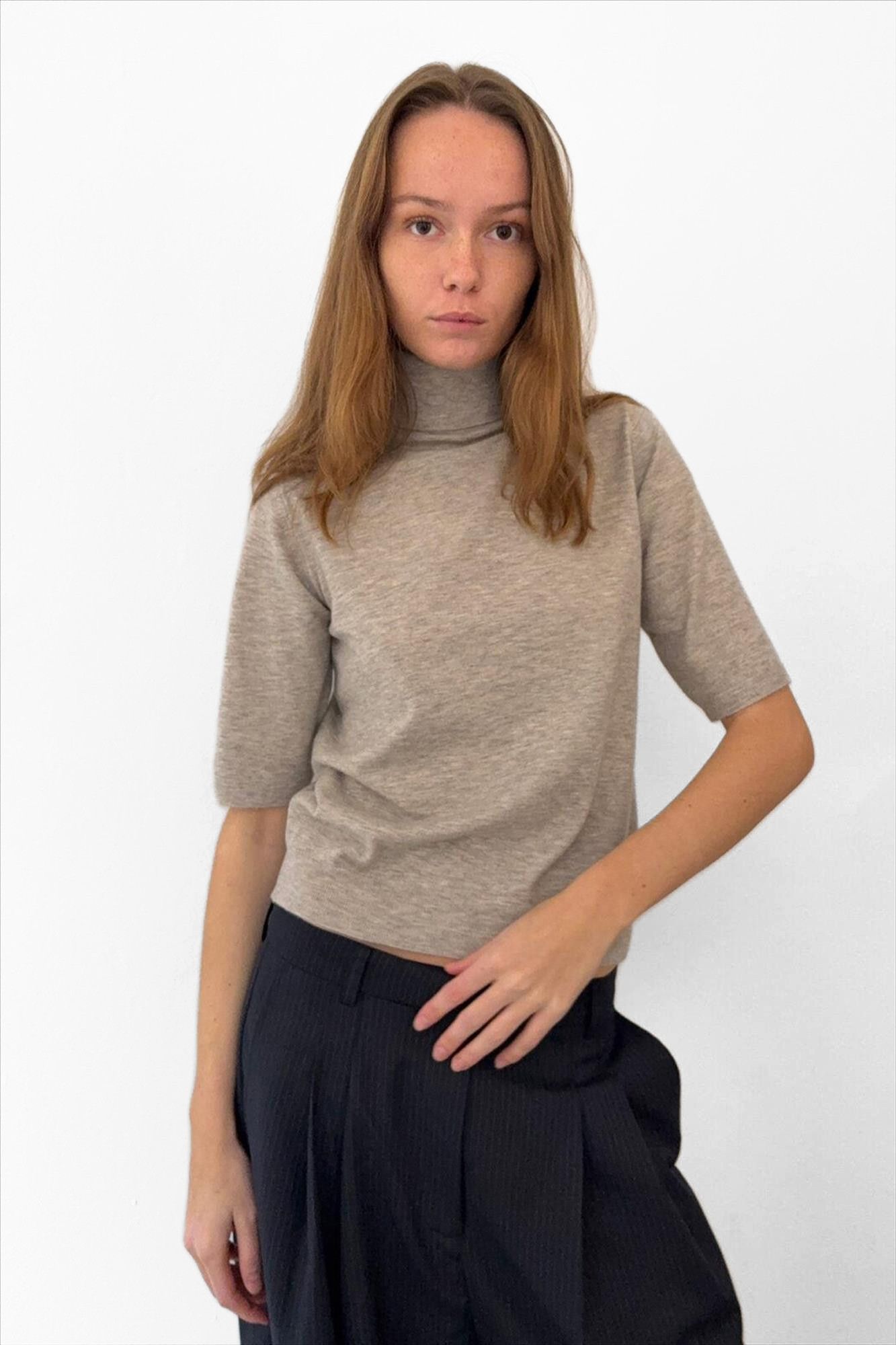 Boii Studios - Beige Aksa coltrui