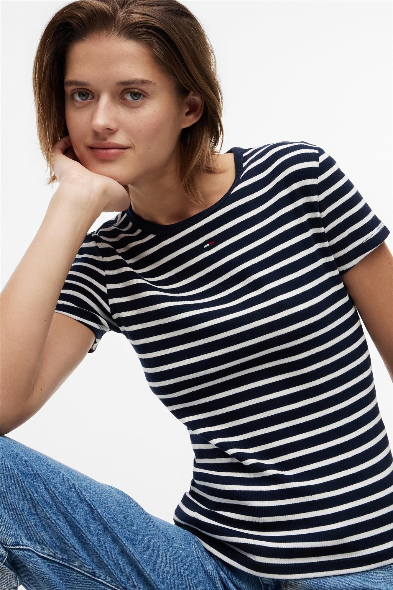 Tommy Jeans - Donkerblauw-Witte Essential Rib slim T-shirt